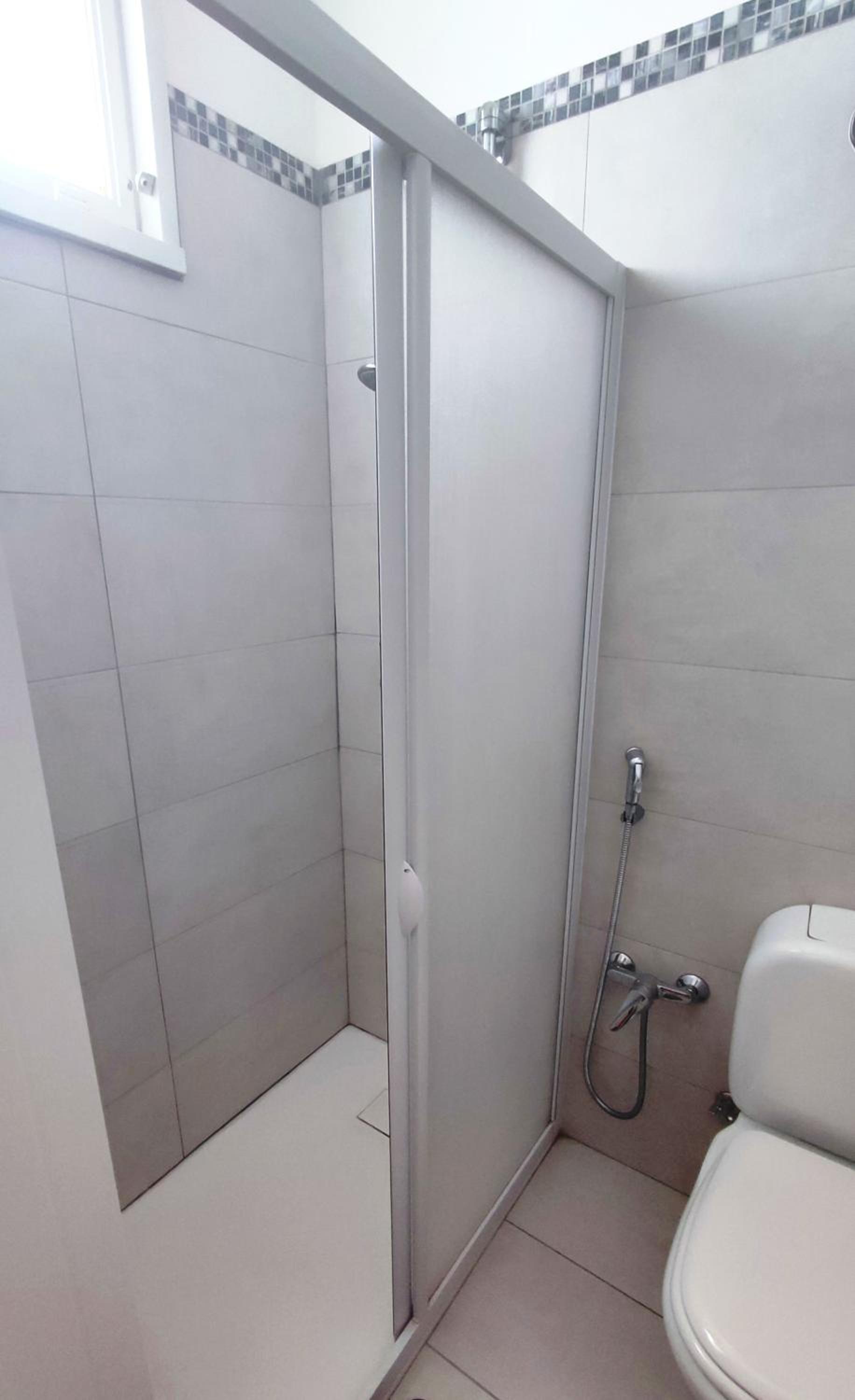 La Ninfa en Acitrezza — bathroom