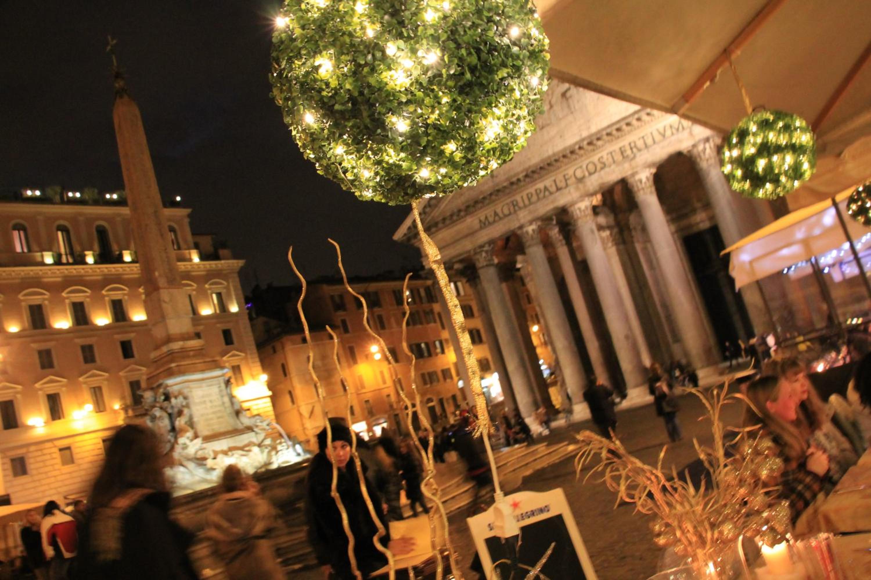 Di Rienzo Pantheon Palace
