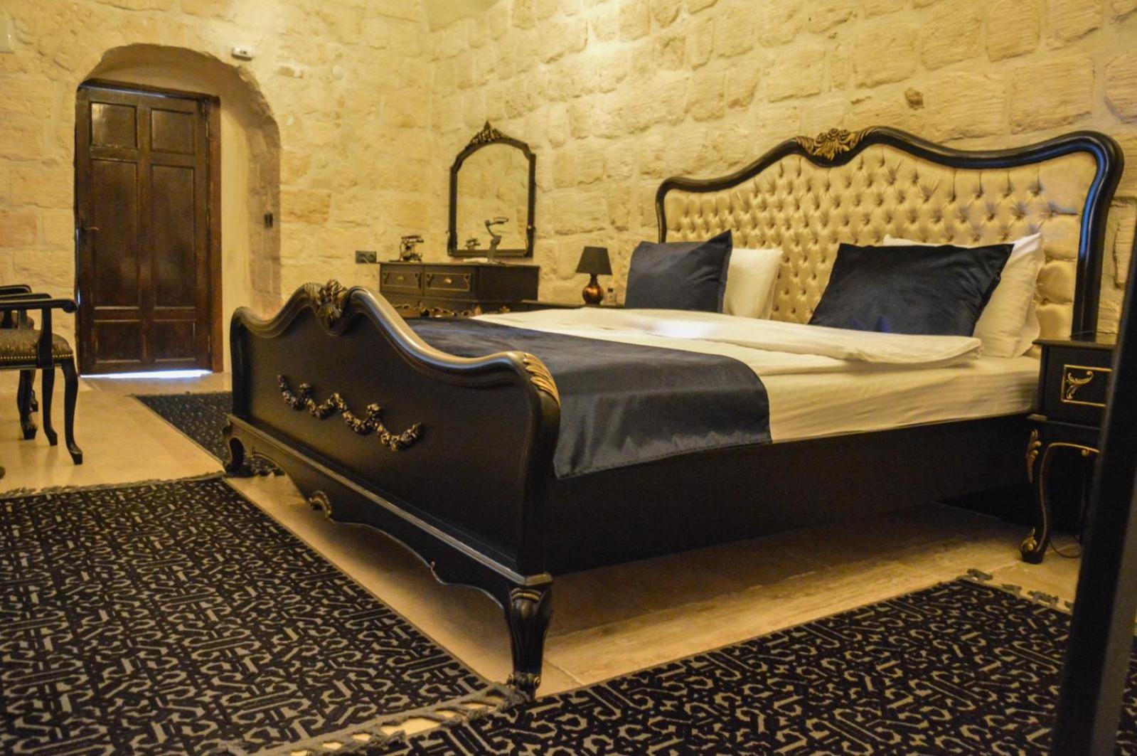 Aslanbey Konağı