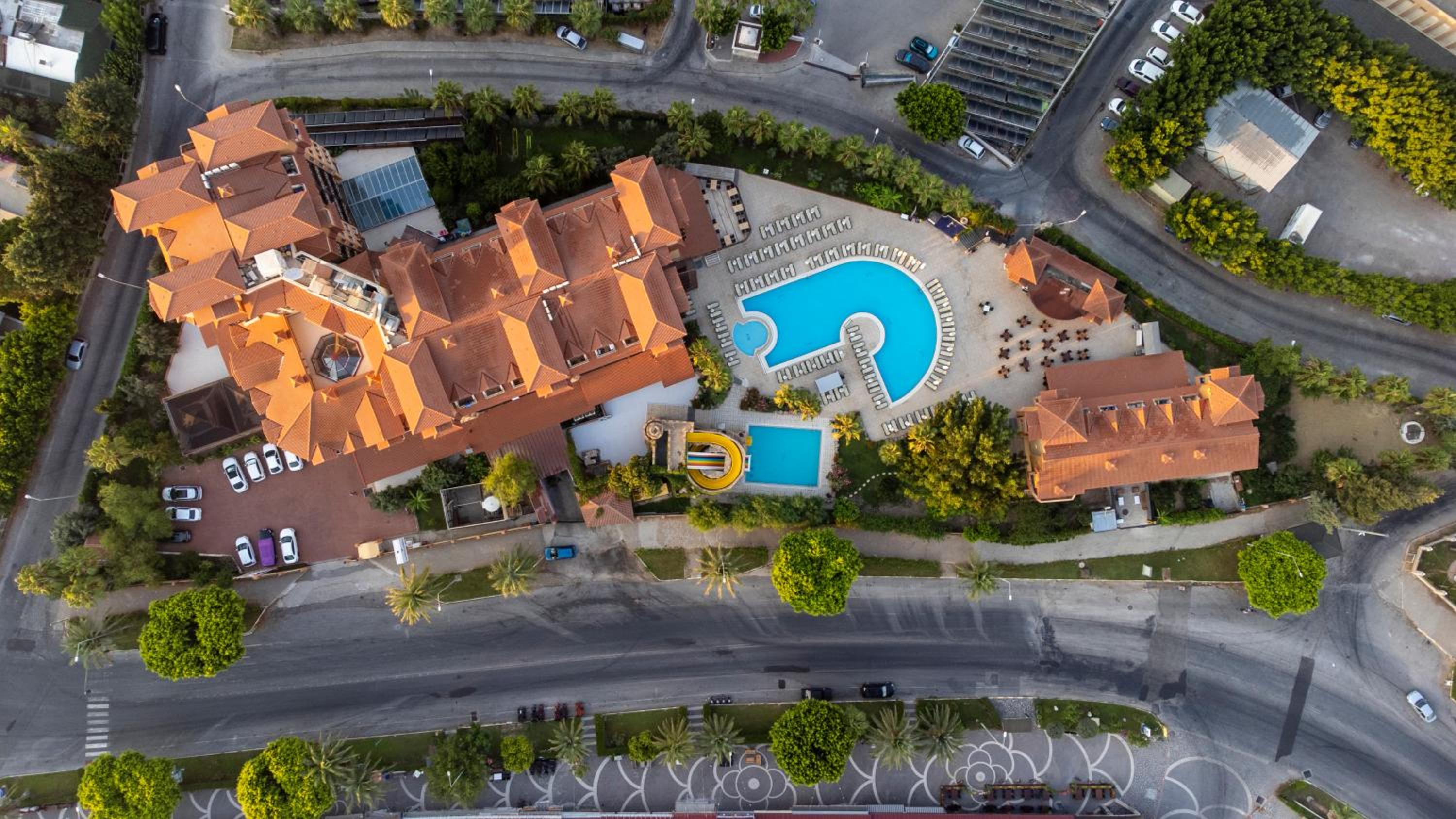 Villa Side Hotel - Image 79