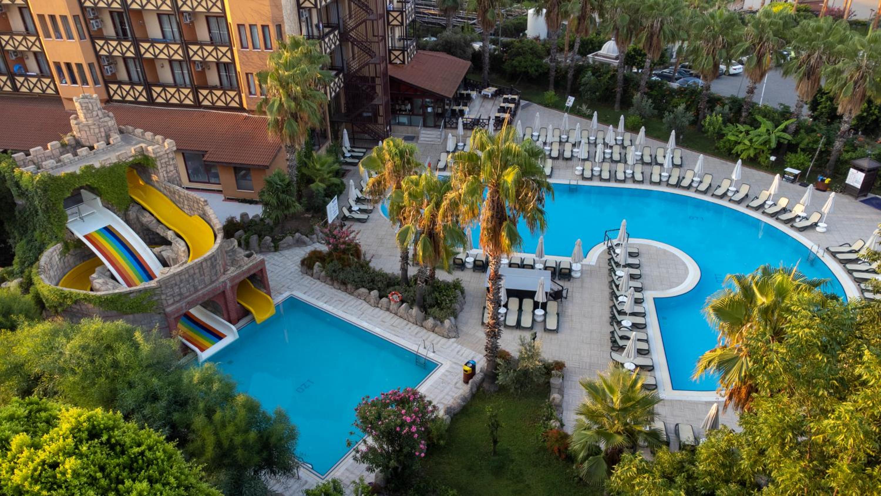 Villa Side Hotel - Image 19