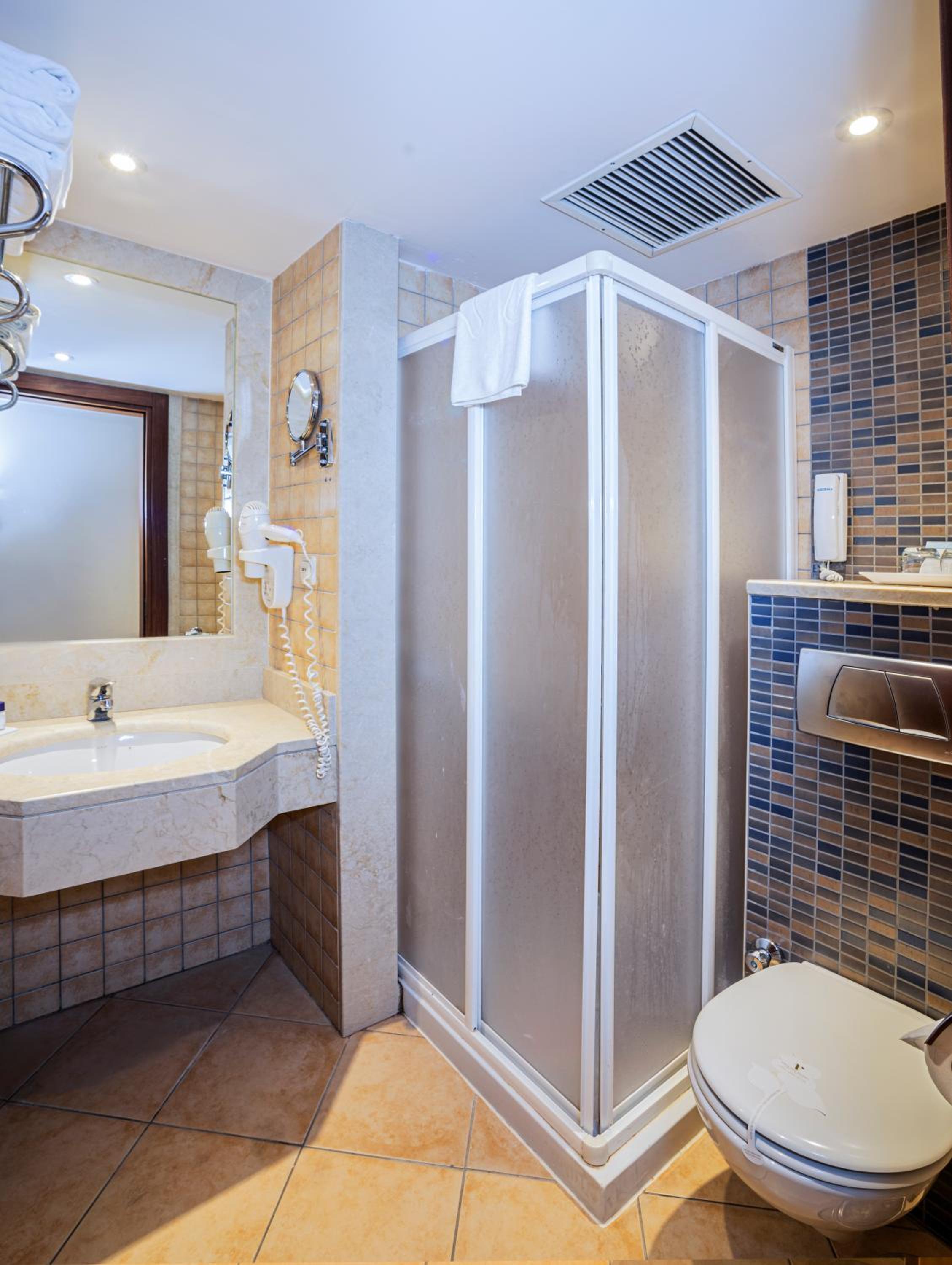 Villa Side Hotel - Image 87