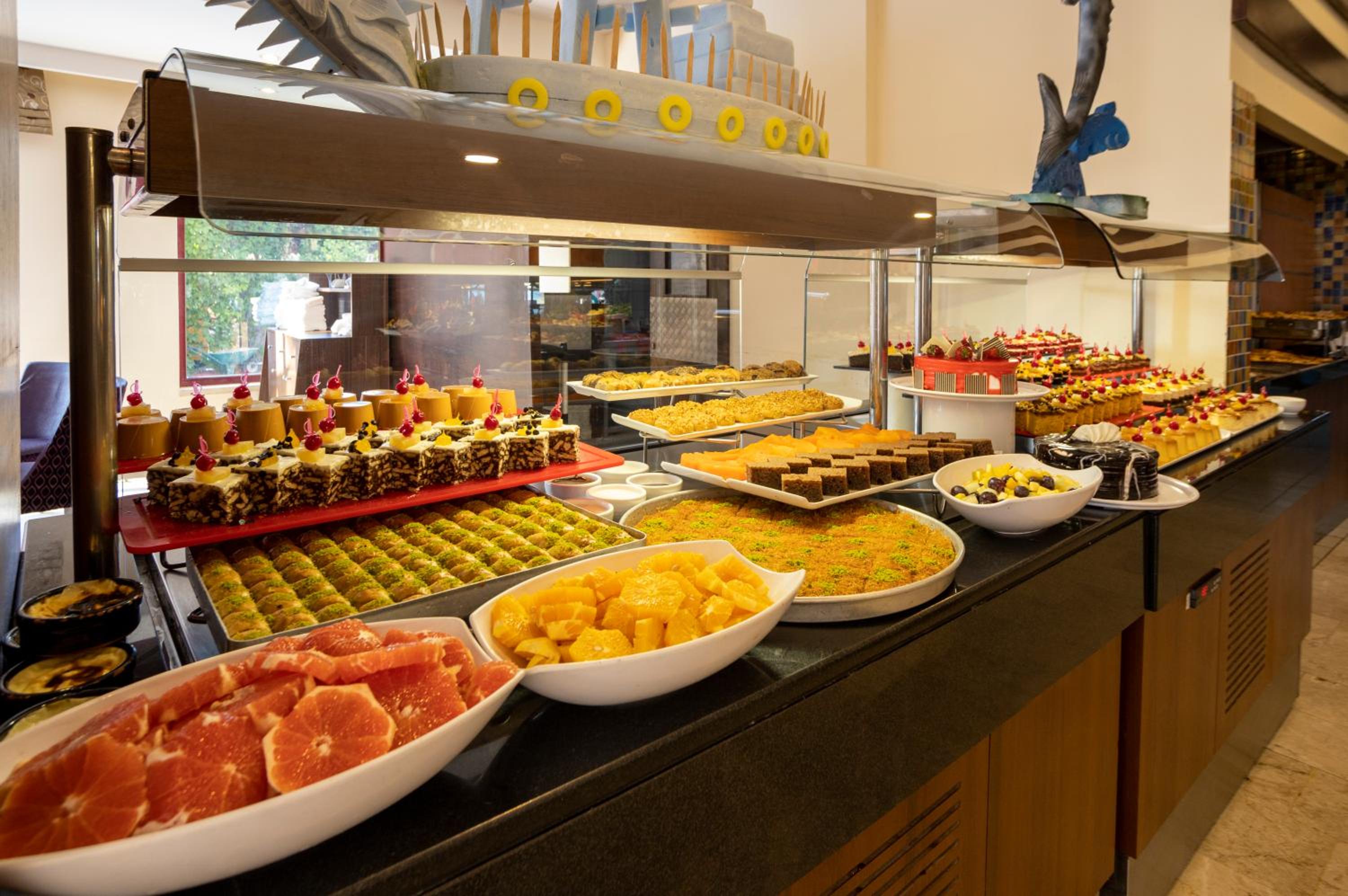 Villa Side Hotel - Image 62