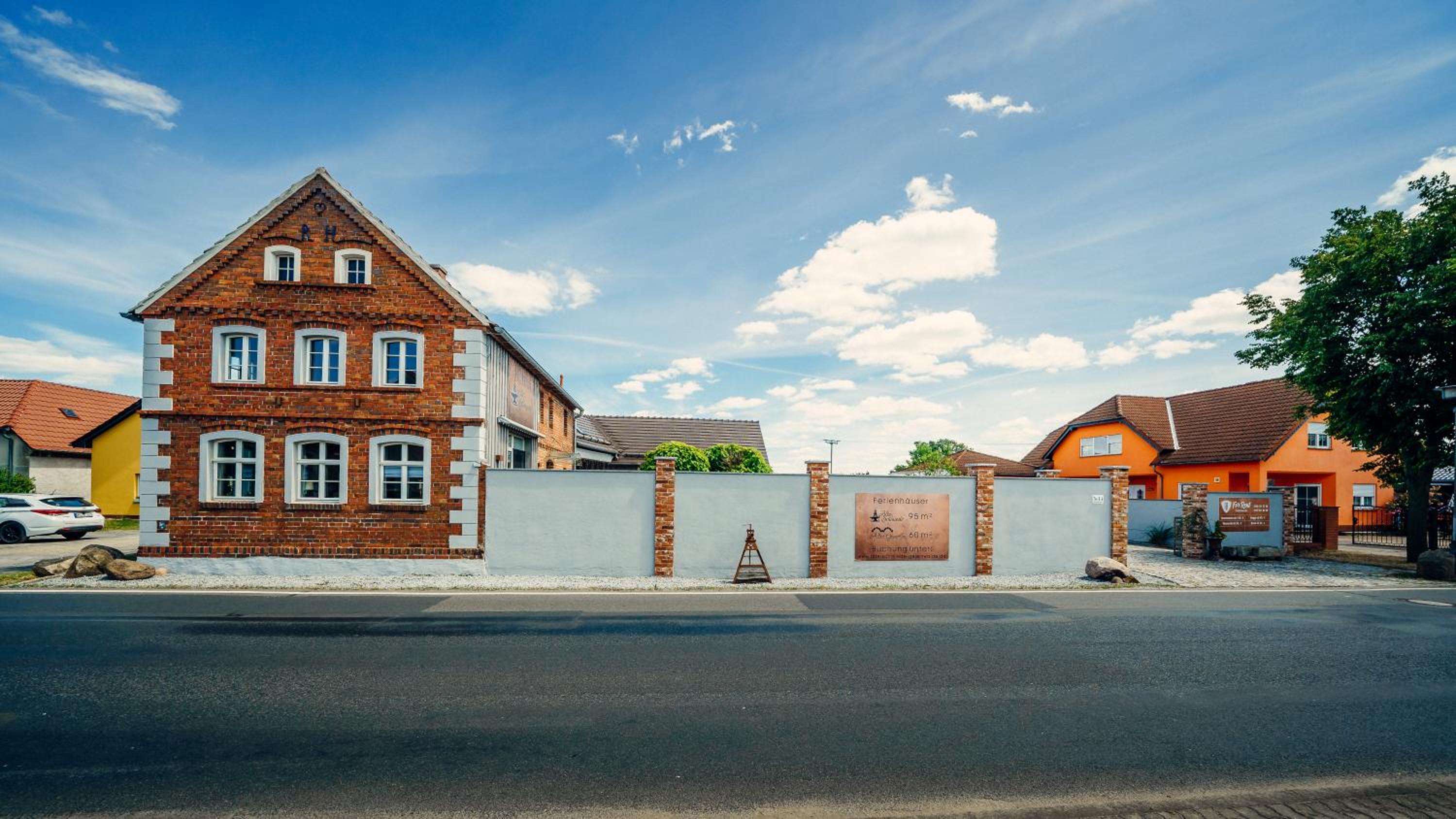 Alte Schmiede mit Sauna, Pool und Whirpool im Außenbereich schönstes Ferienhaus der Lausitz