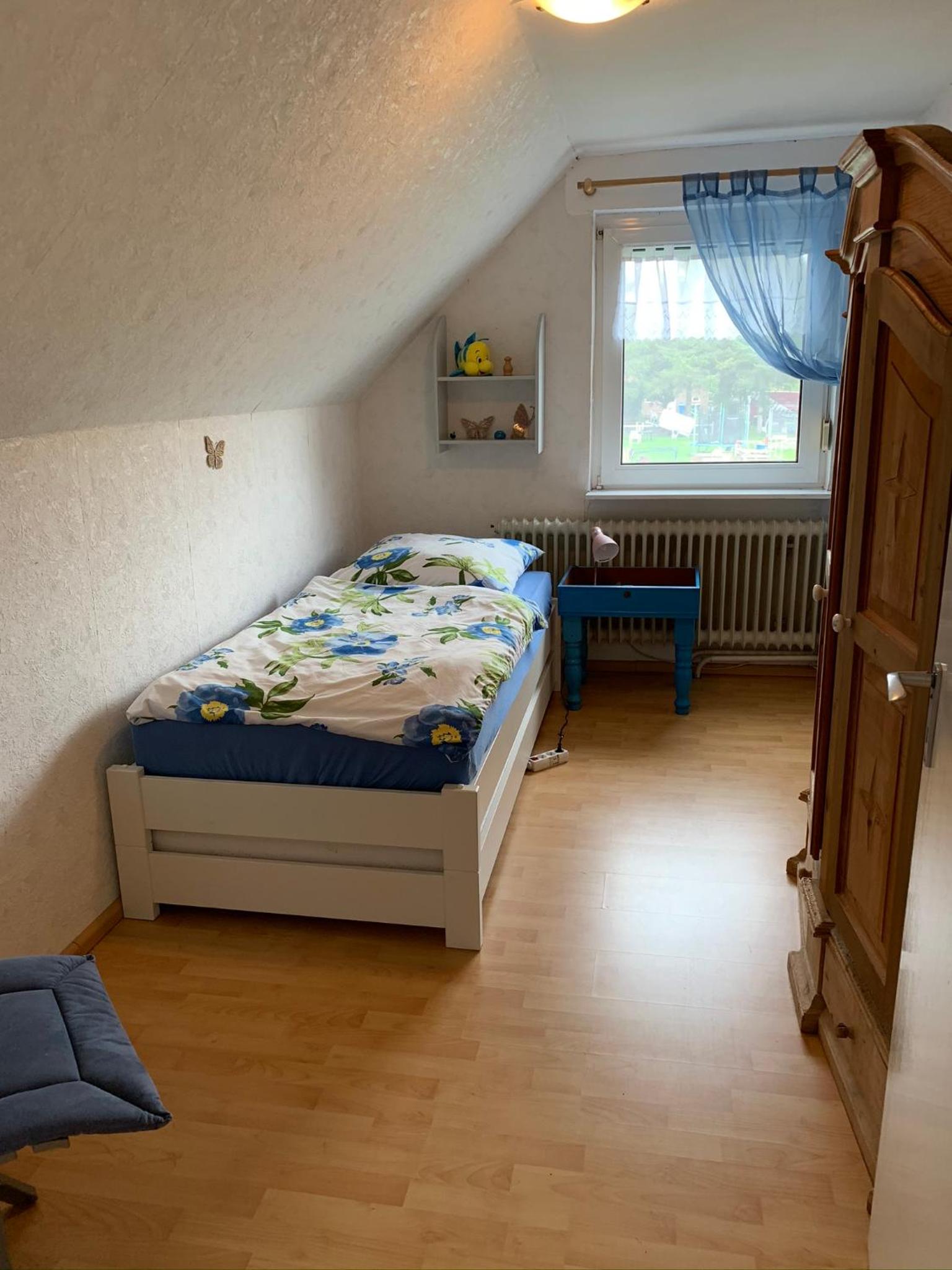 kleines Ostfriesenhaus mitten im Grünen, Mindestaufenthalt 3 Tage, bitte vorher anfragen, Endreinigung 60 vor Ort an Hausverwalter, Tier Pro Tag 5
