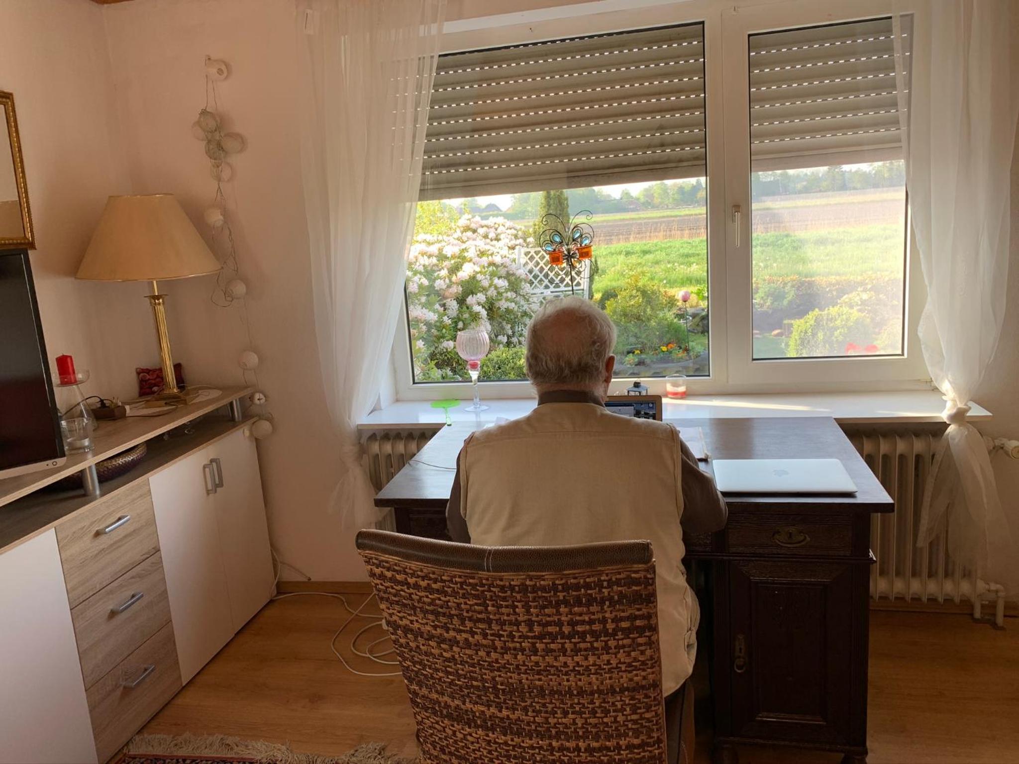 kleines Ostfriesenhaus mitten im Grünen, Mindestaufenthalt 3 Tage, bitte vorher anfragen, Endreinigung 60 vor Ort an Hausverwalter, Tier Pro Tag 5