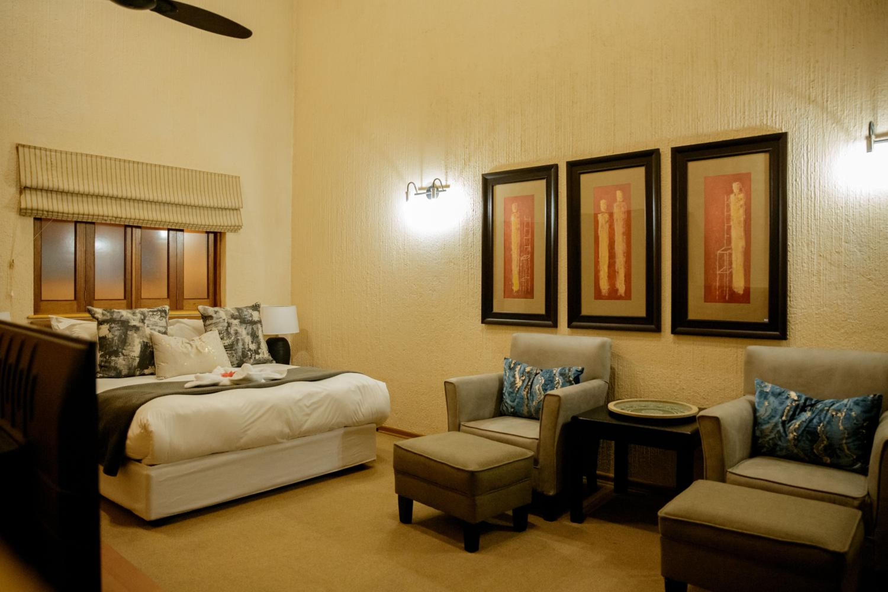 Hazyview Vacations - Kruger Park Lodge - Luxury Inyamatane Chalets - Property Image 43