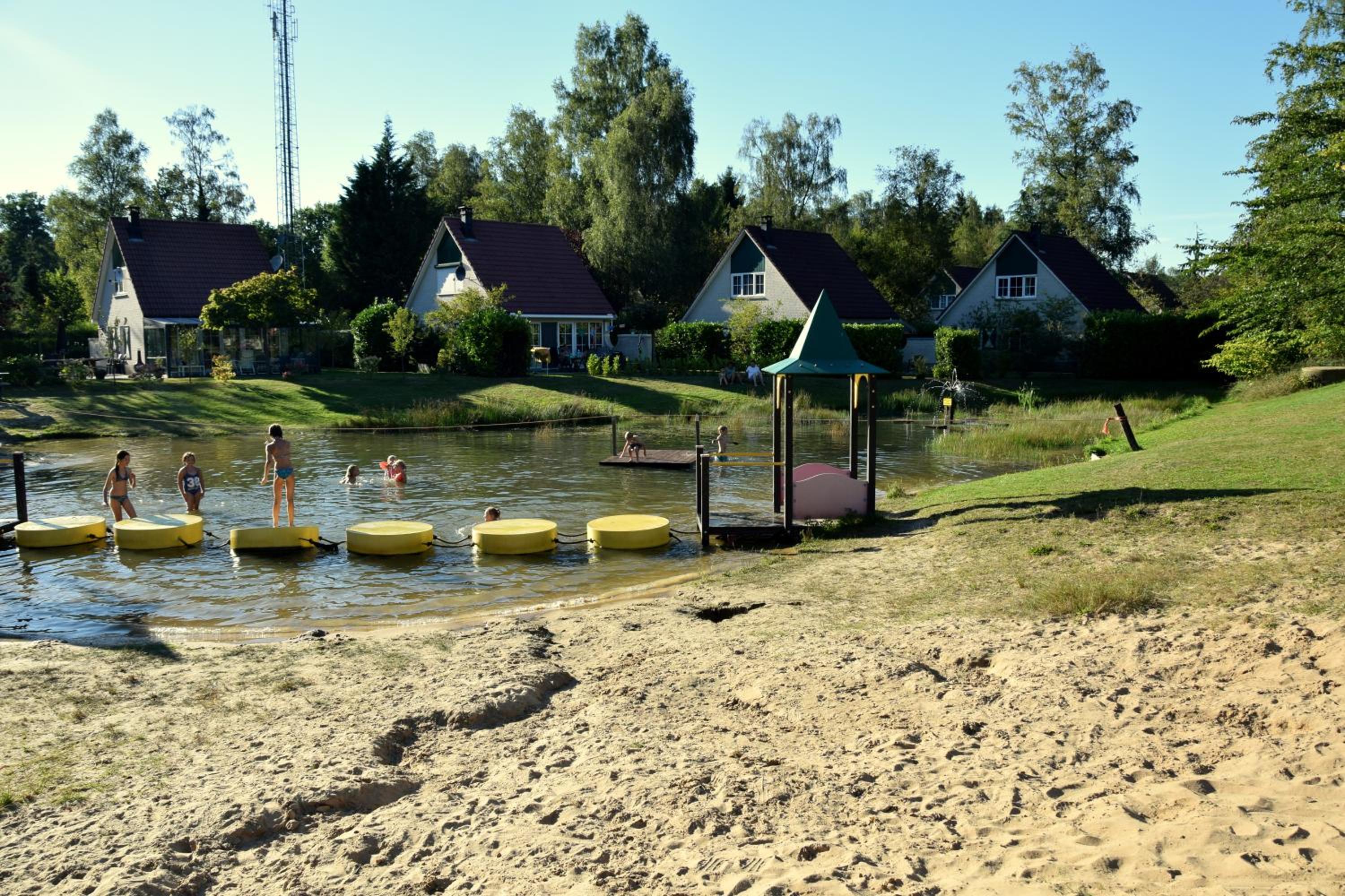 Photo 23