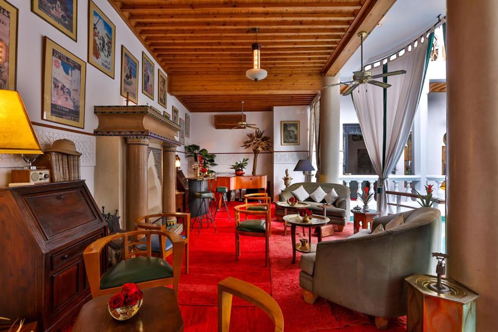 lounge