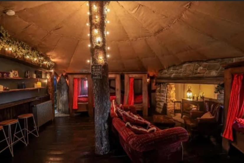 lounge