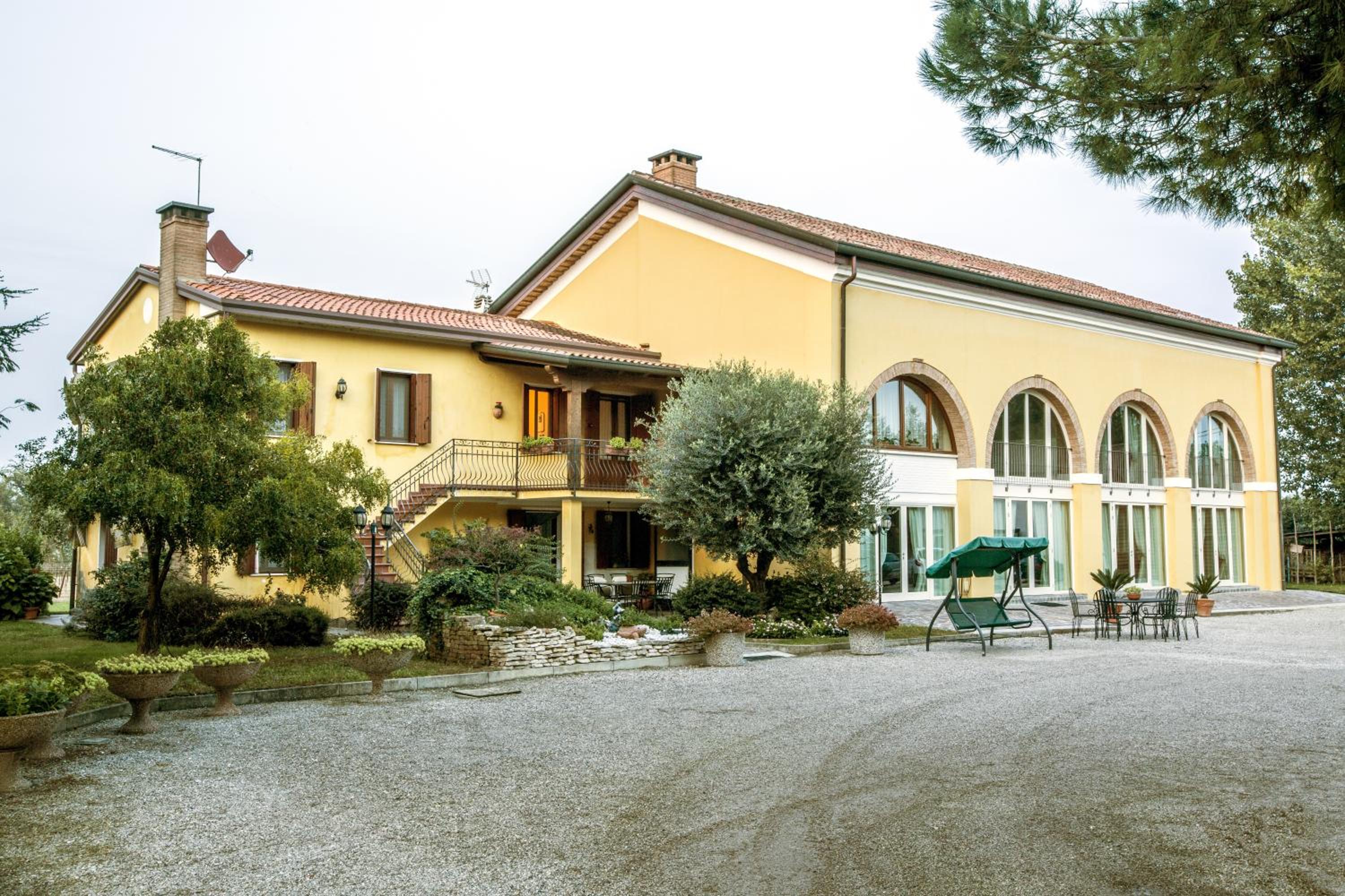 Agriturismo Ae Cavane