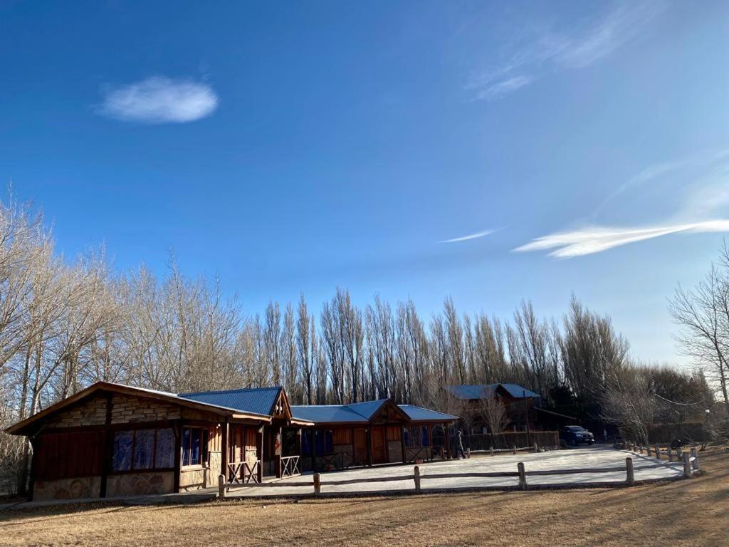 Hostería & Cabañas Río Fénix