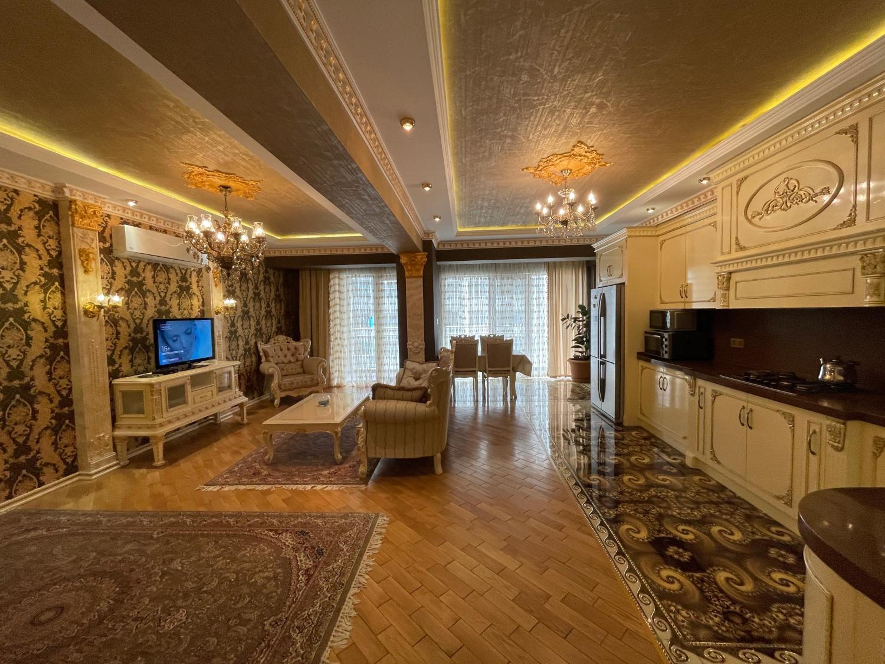 Park Azure Louvre apartment