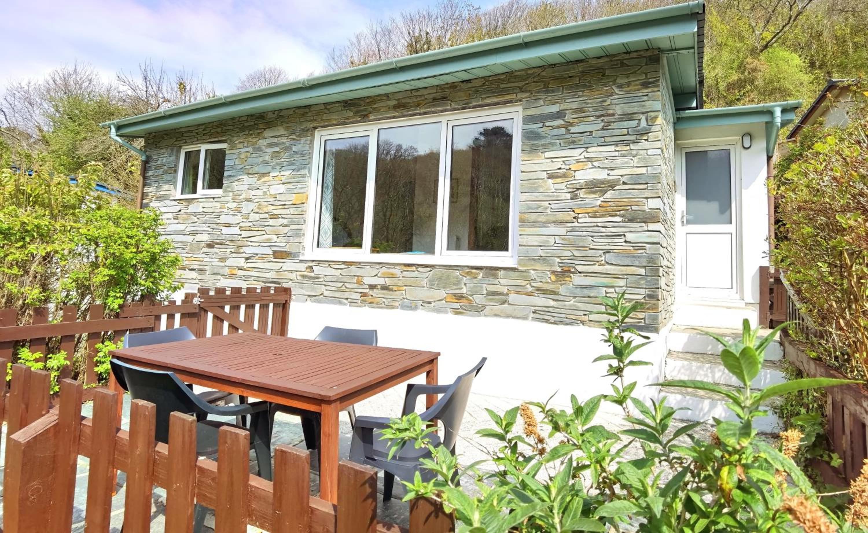 Kiberick Cottage at Crackington Haven, near Bude and Boscastle, Cornwall view 4
