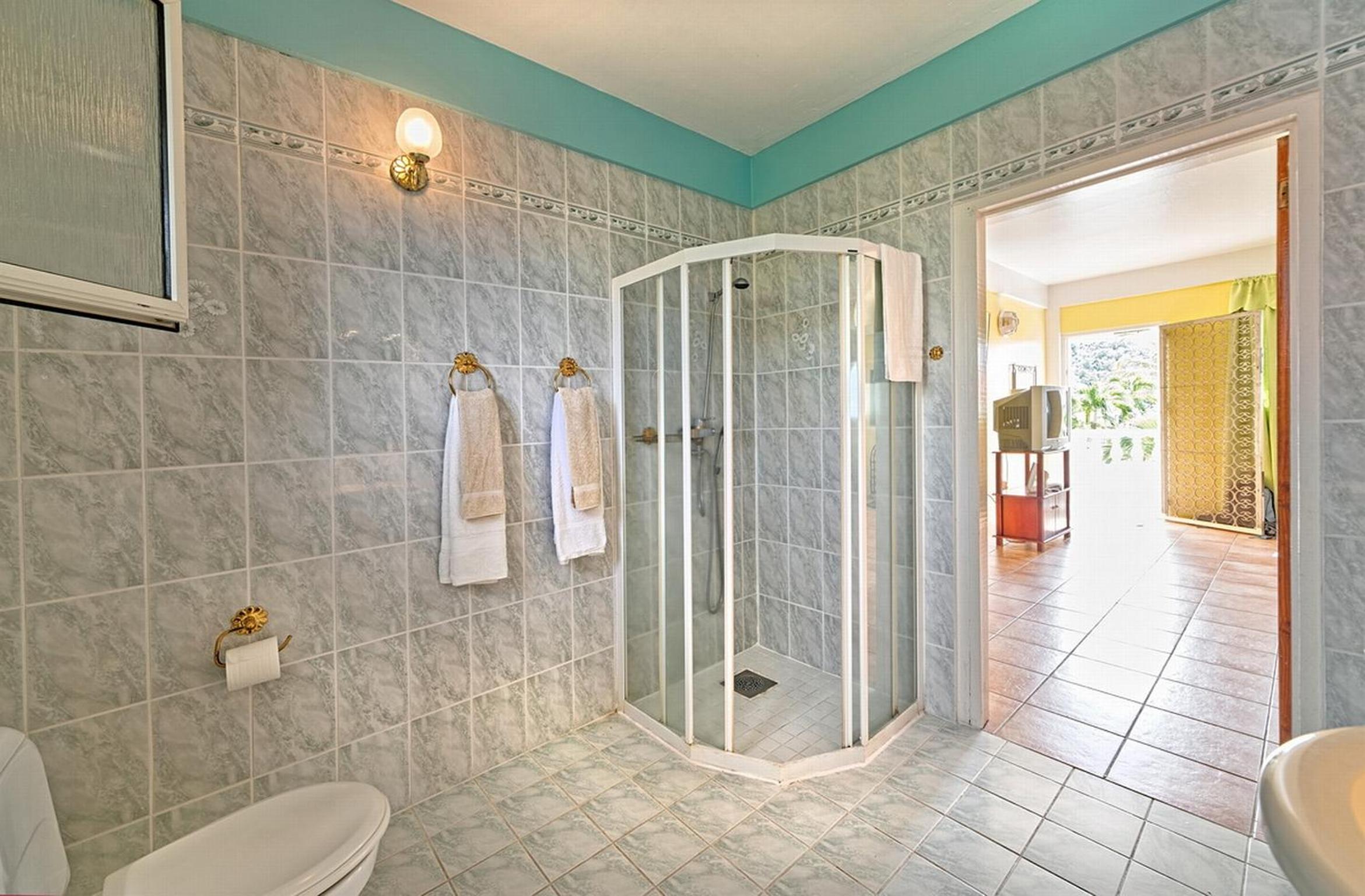 Caribbean Sea View Holiday Apartments - Photo 10
