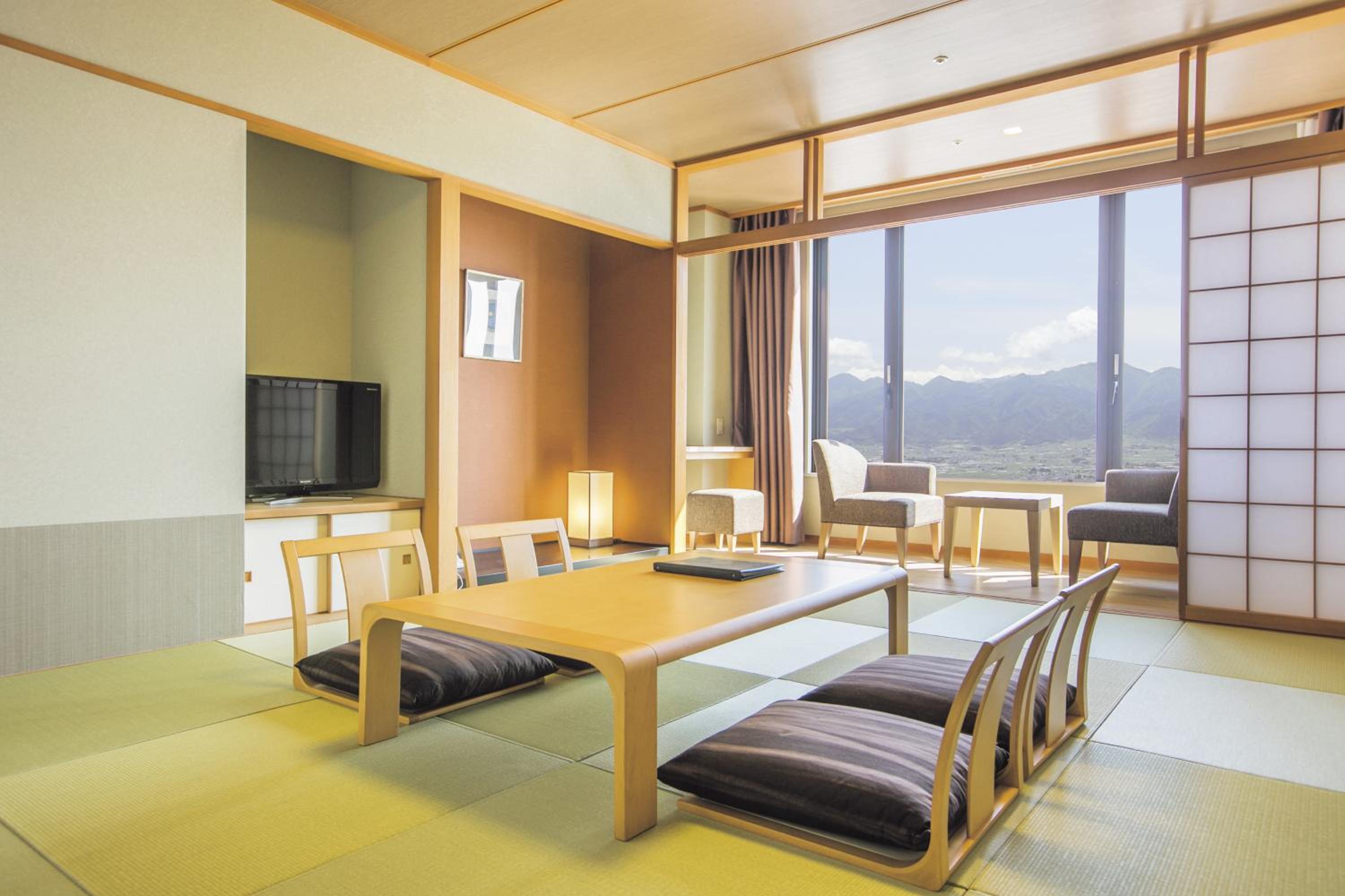 Fruit Park Fujiya Hotel