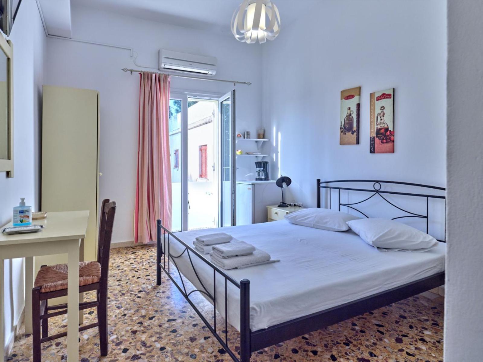 Pension Paros Anna Spanou