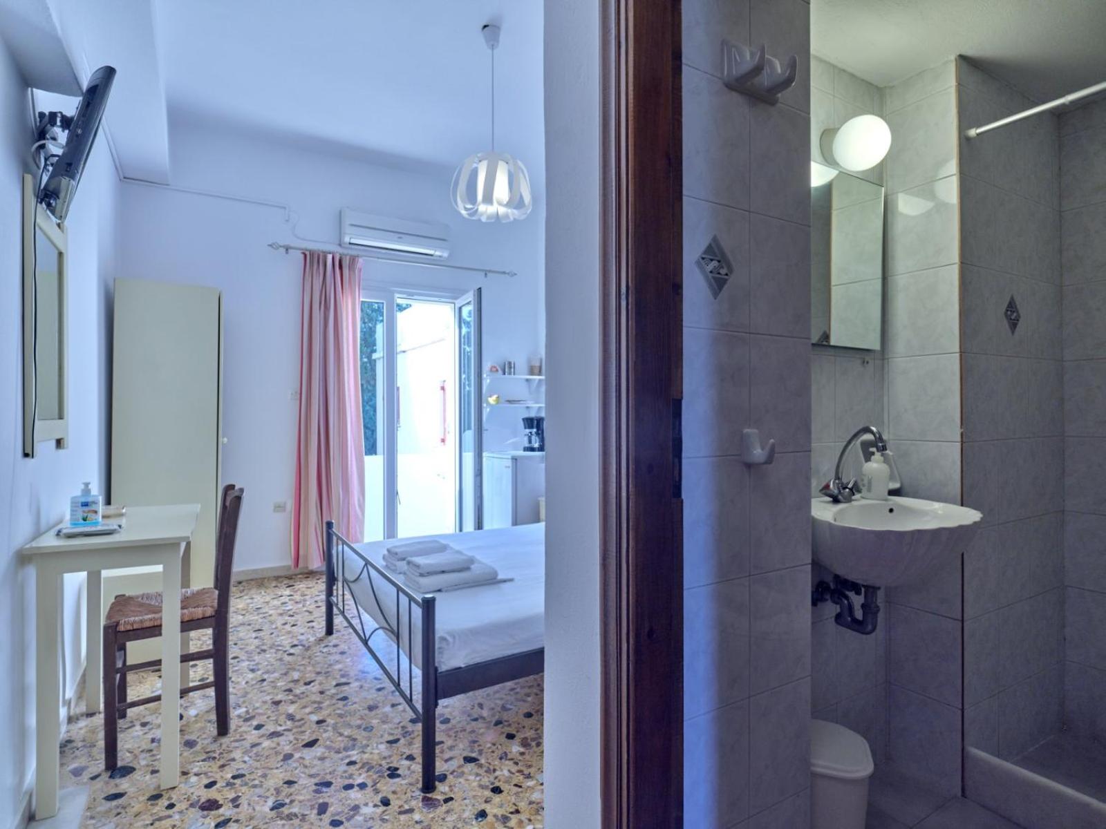 Pension Paros Anna Spanou