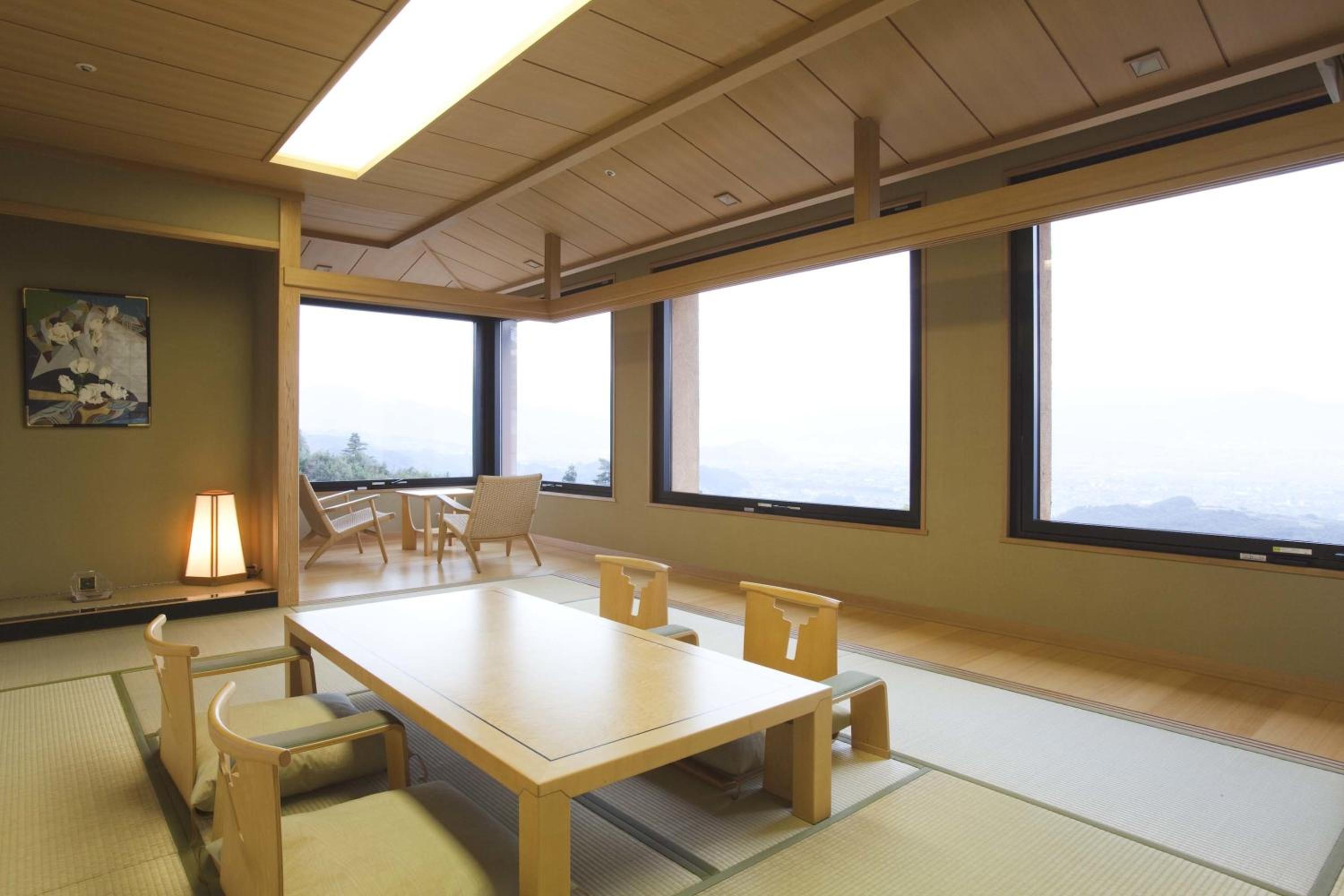 Fruit Park Fujiya Hotel