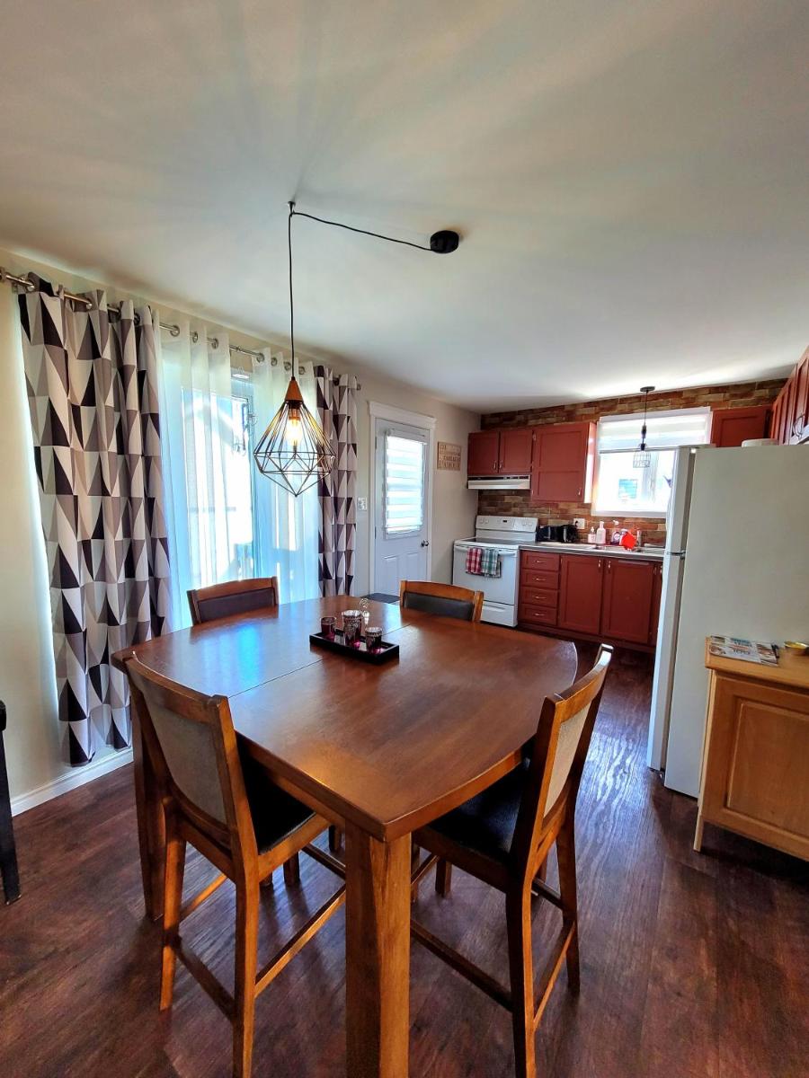 Maison St-Raymond Duplex view 3