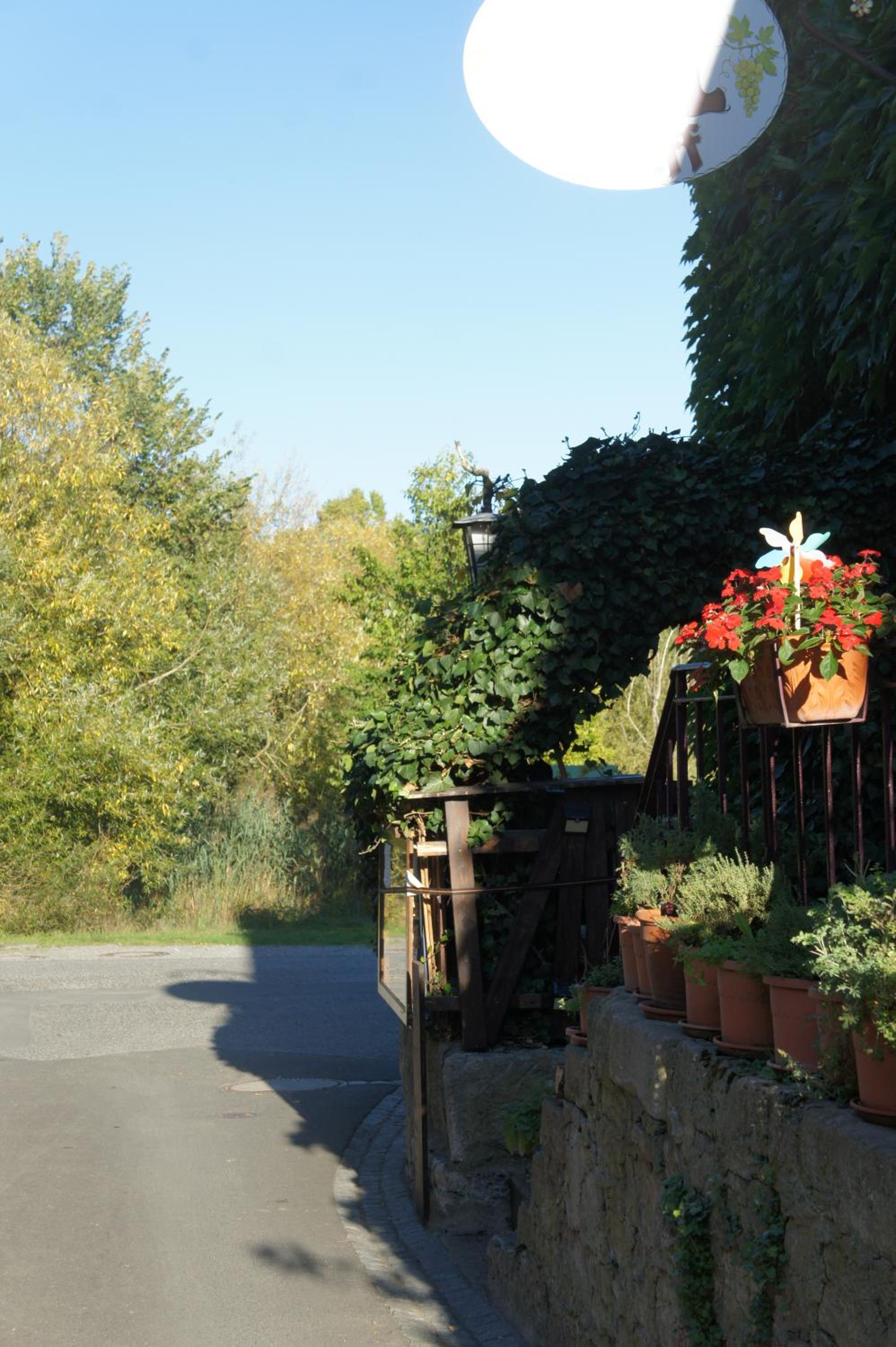 wunderschone Ferienwohnung in Winterhausen mit Kuche, Bad und Piano - Property Image 10