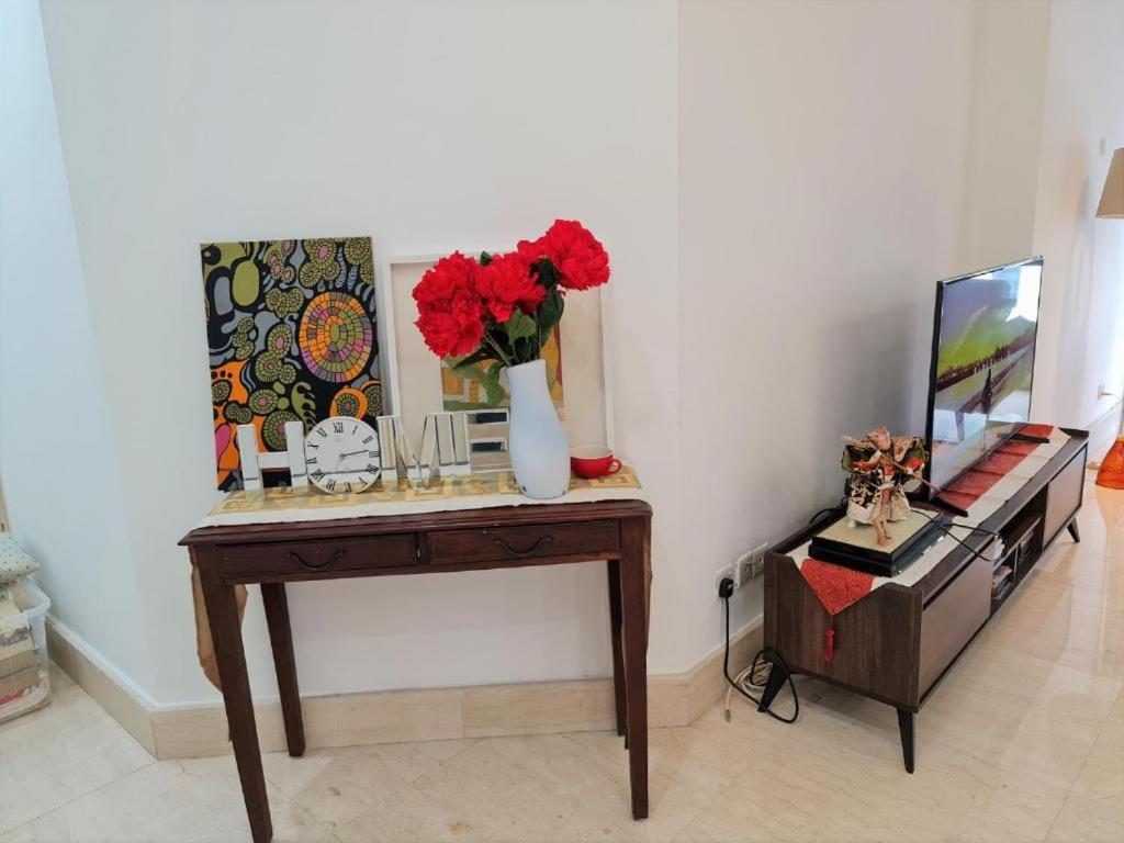 Bukit Bintang Fahrenheit88 Apartment by Sarah's Lodge