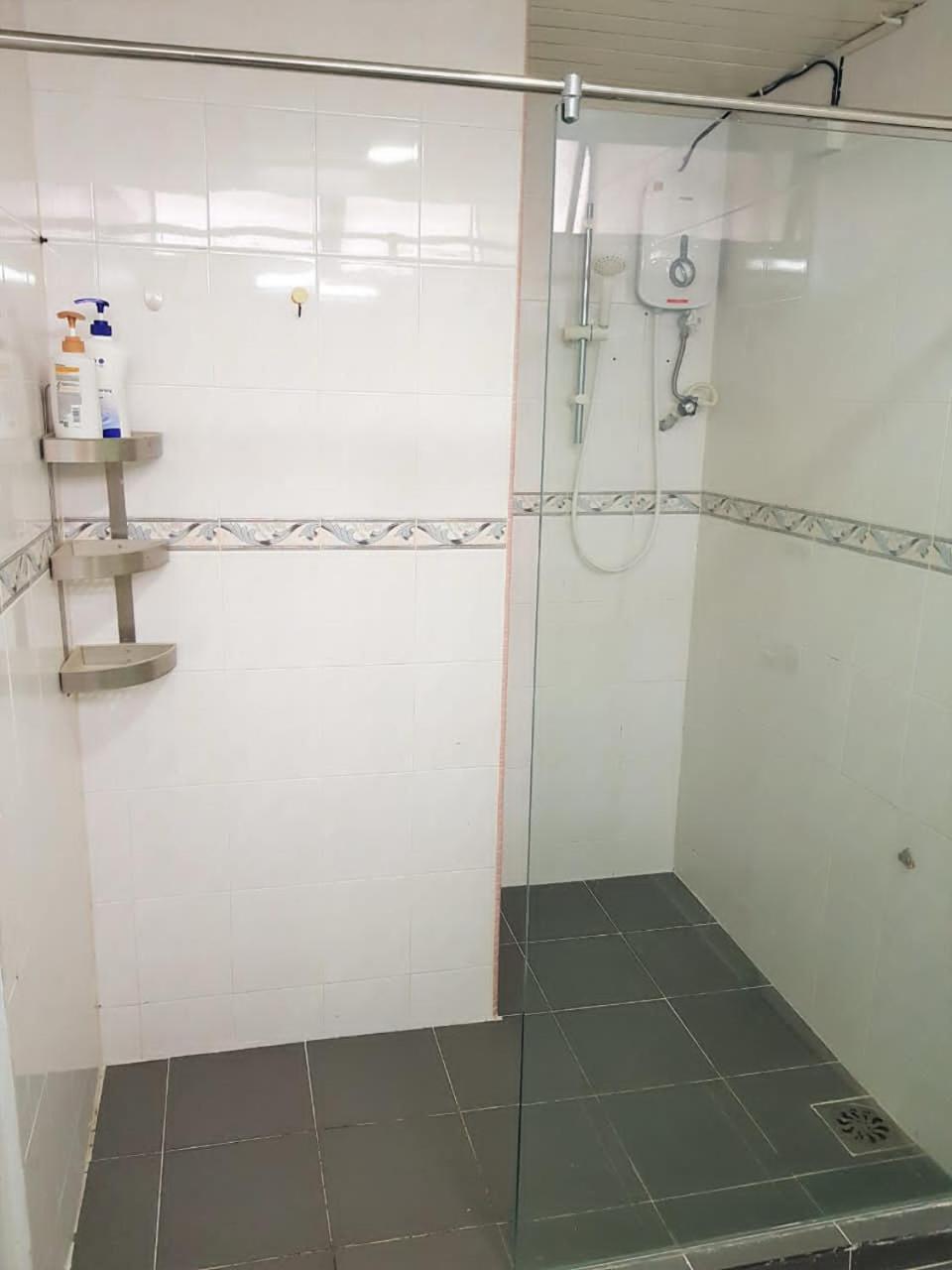 Bukit Bintang Fahrenheit88 Apartment by Sarah's Lodge