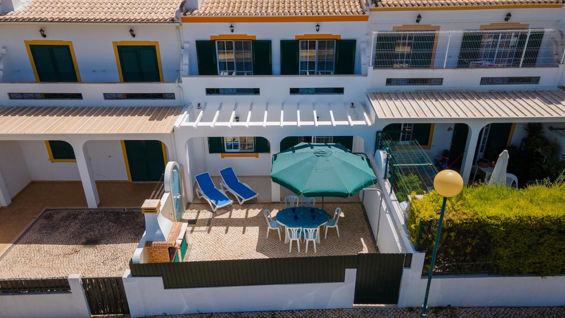 Wonderful Algarvinian Home by LovelyStay