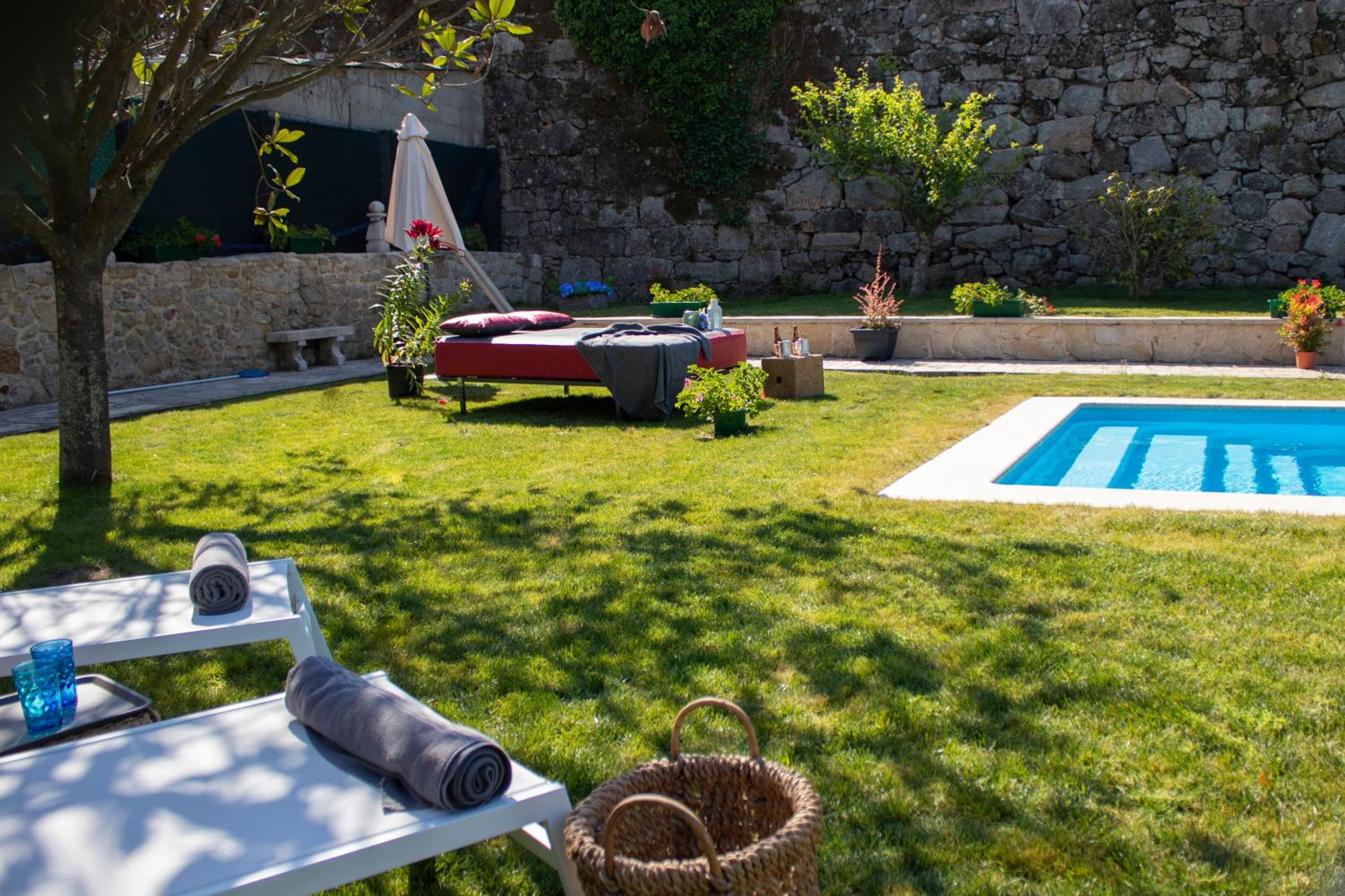 Luxury Singular Villa Rosa