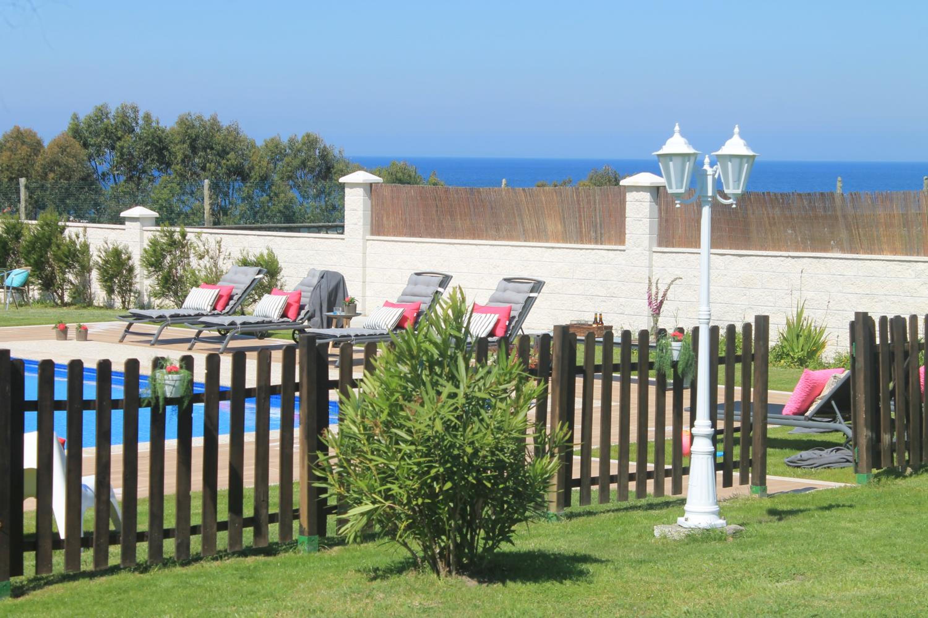 Luxury Singular Villa Carolina