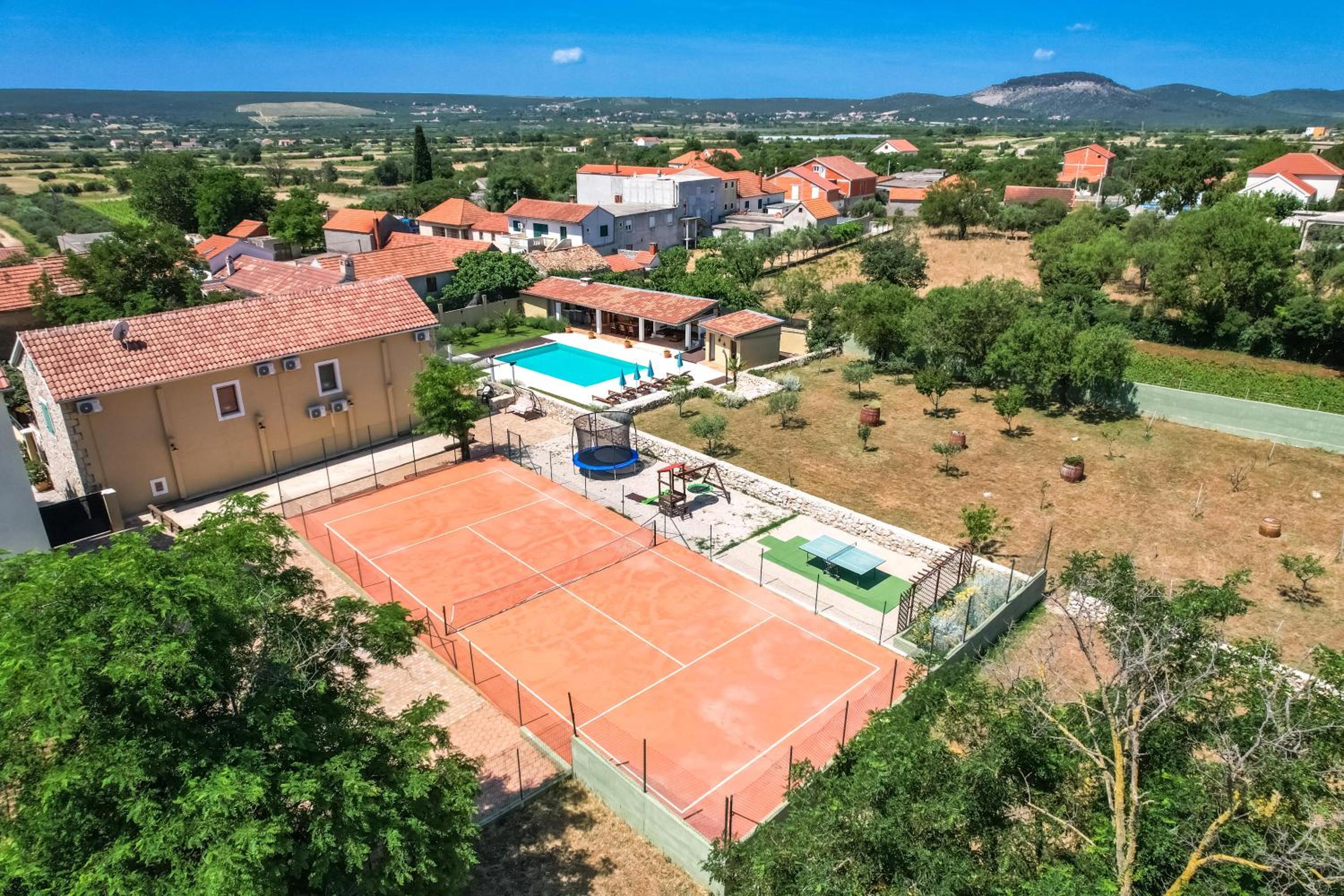 activities & amenities