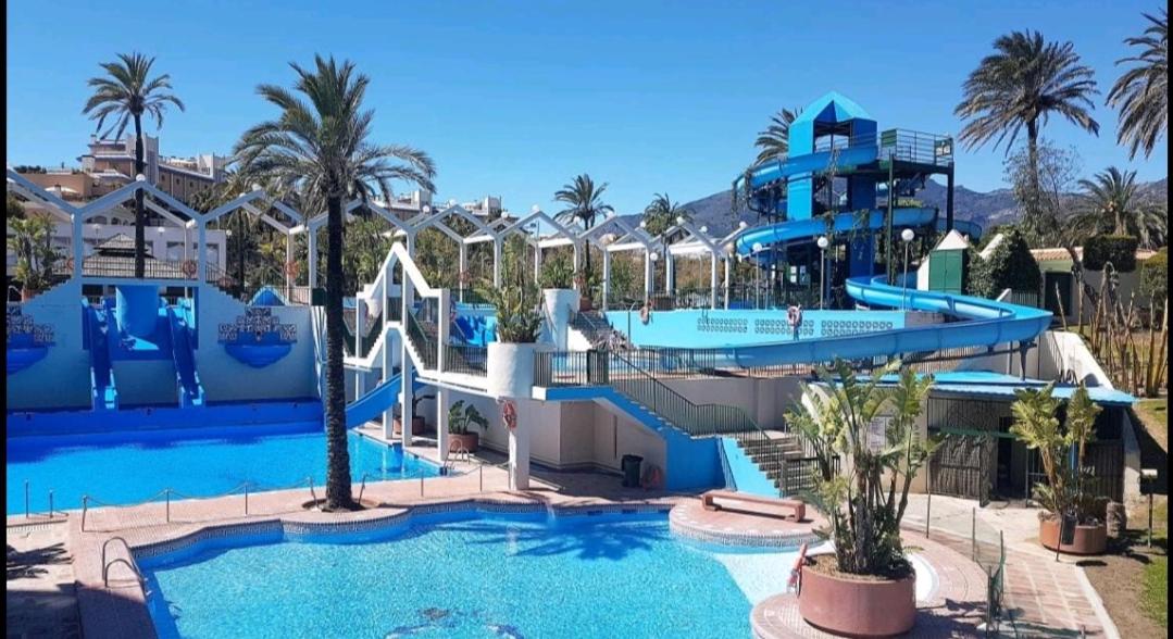 EL ESTUDIO DE LA PLAYA Sunny Holidays Benalbeach
