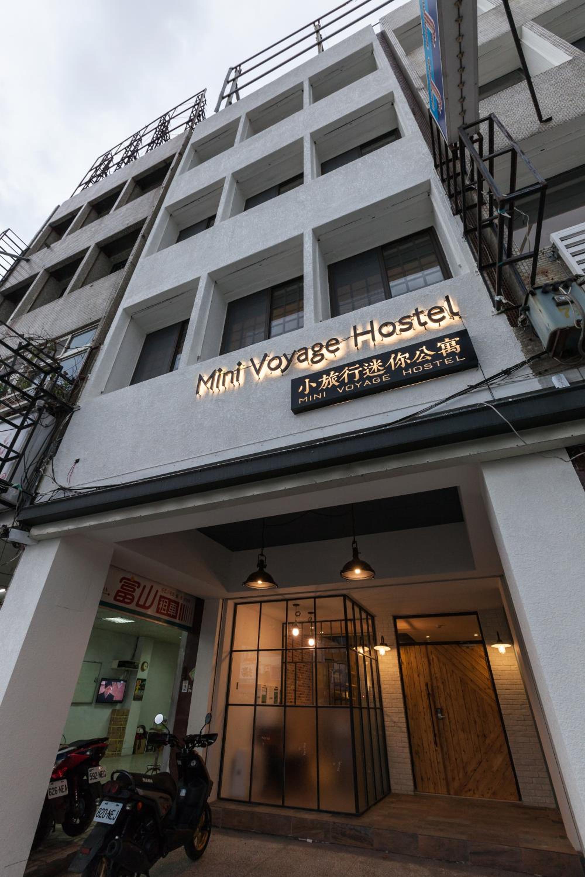 Mini Voyage Hostel