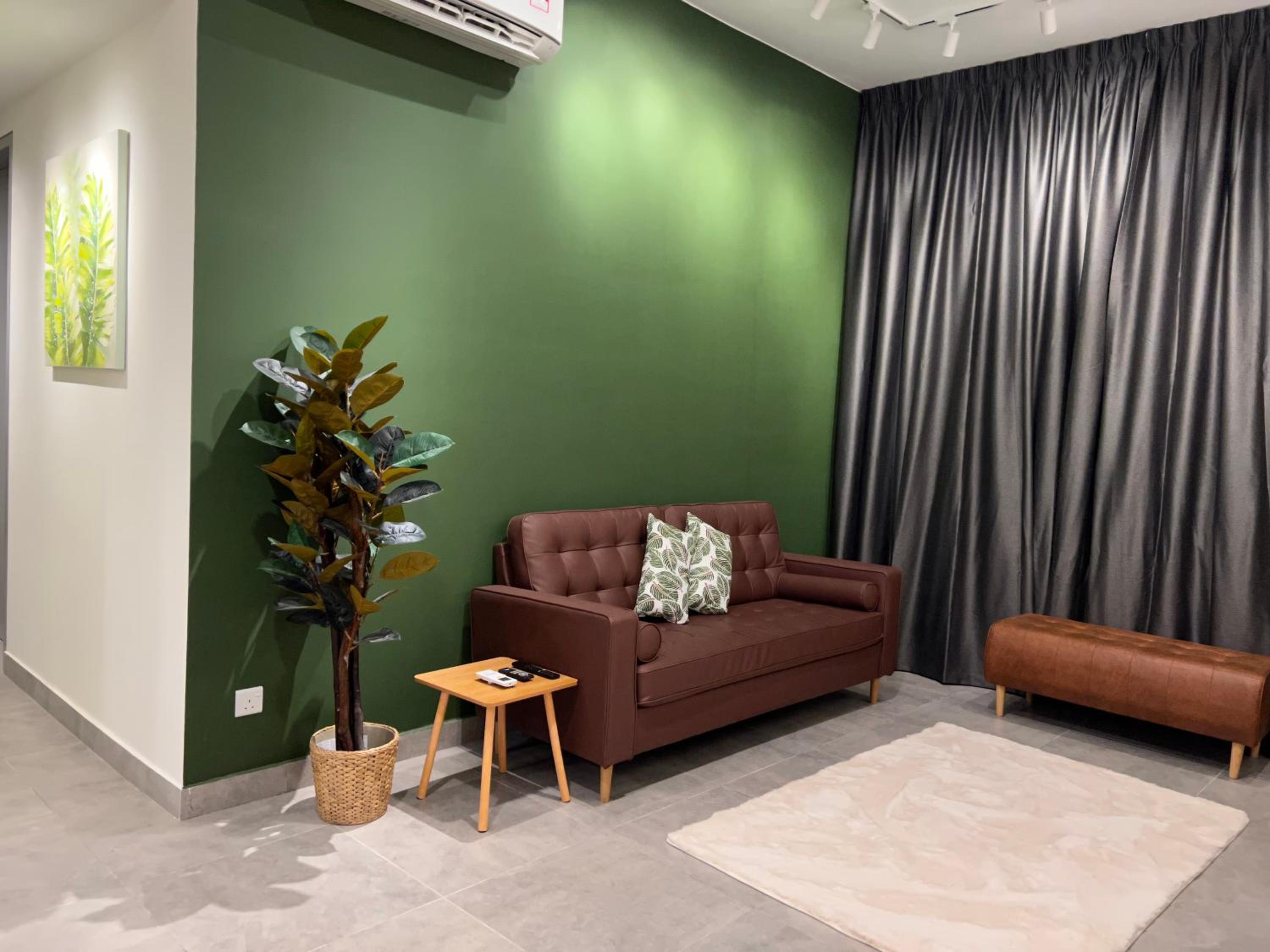 Millerz Square 3 bedroom near Old klang road Mid valley Beautiful night view