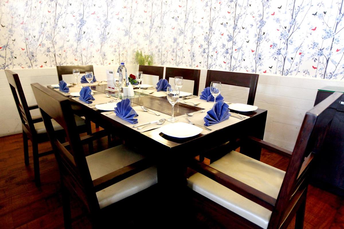 restaurant