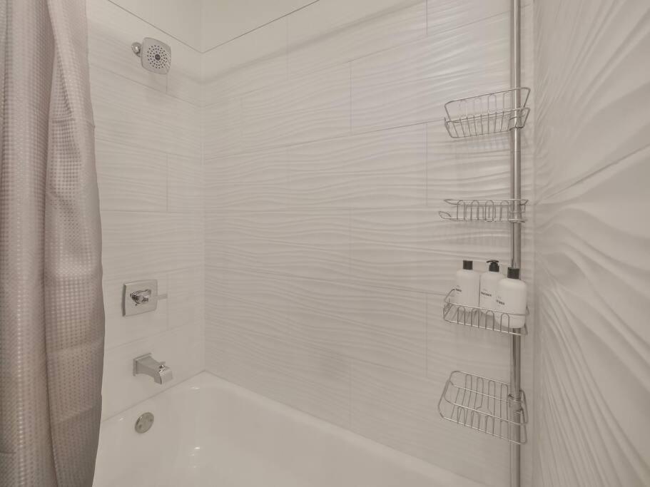 Newburgh Vacations - MidCentury Mod Suite, Hudson River/Mt Beacon Views - Property Image 33