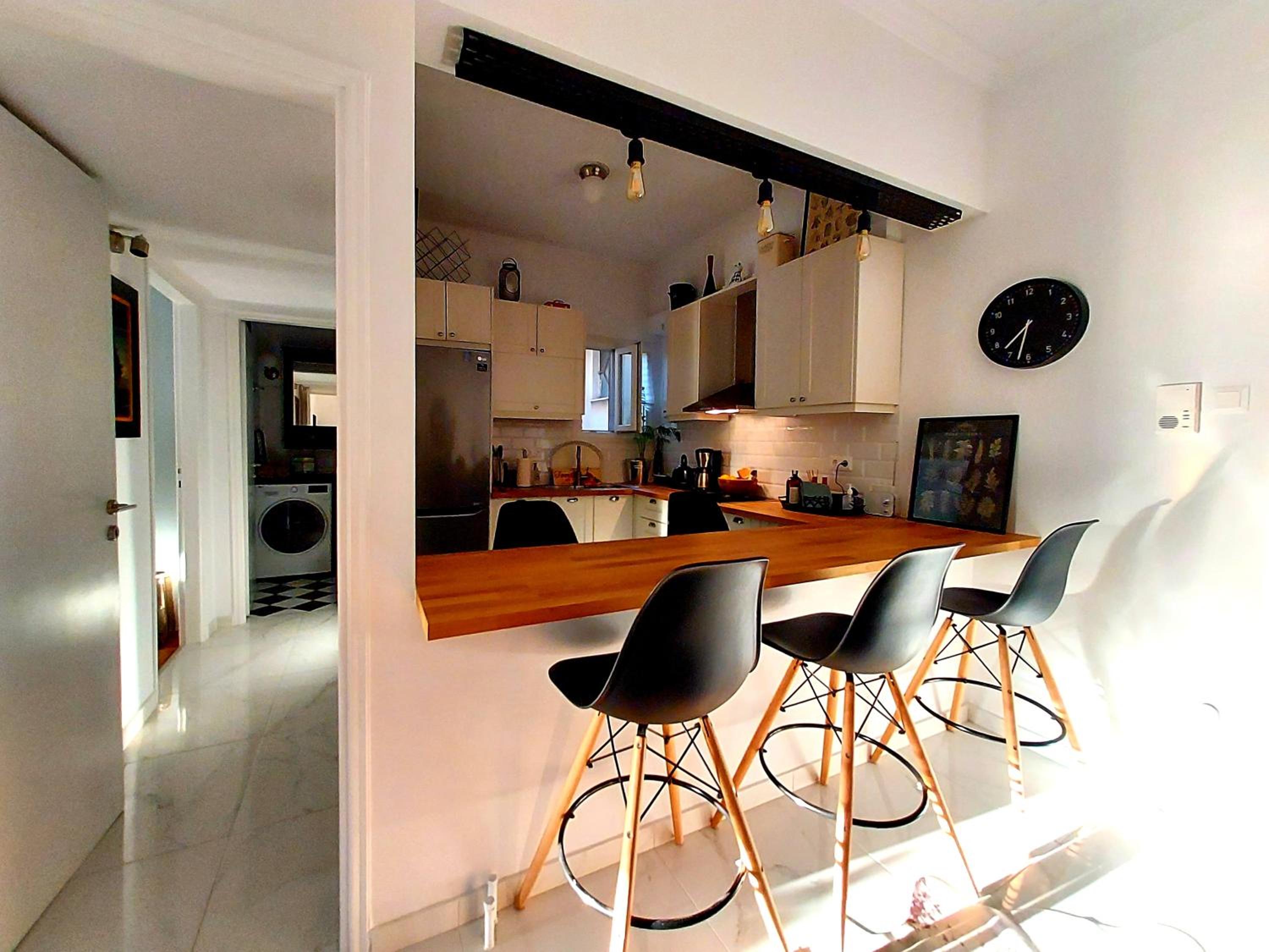 Fully equiped Design Apartment with excellent view/ easy parking
