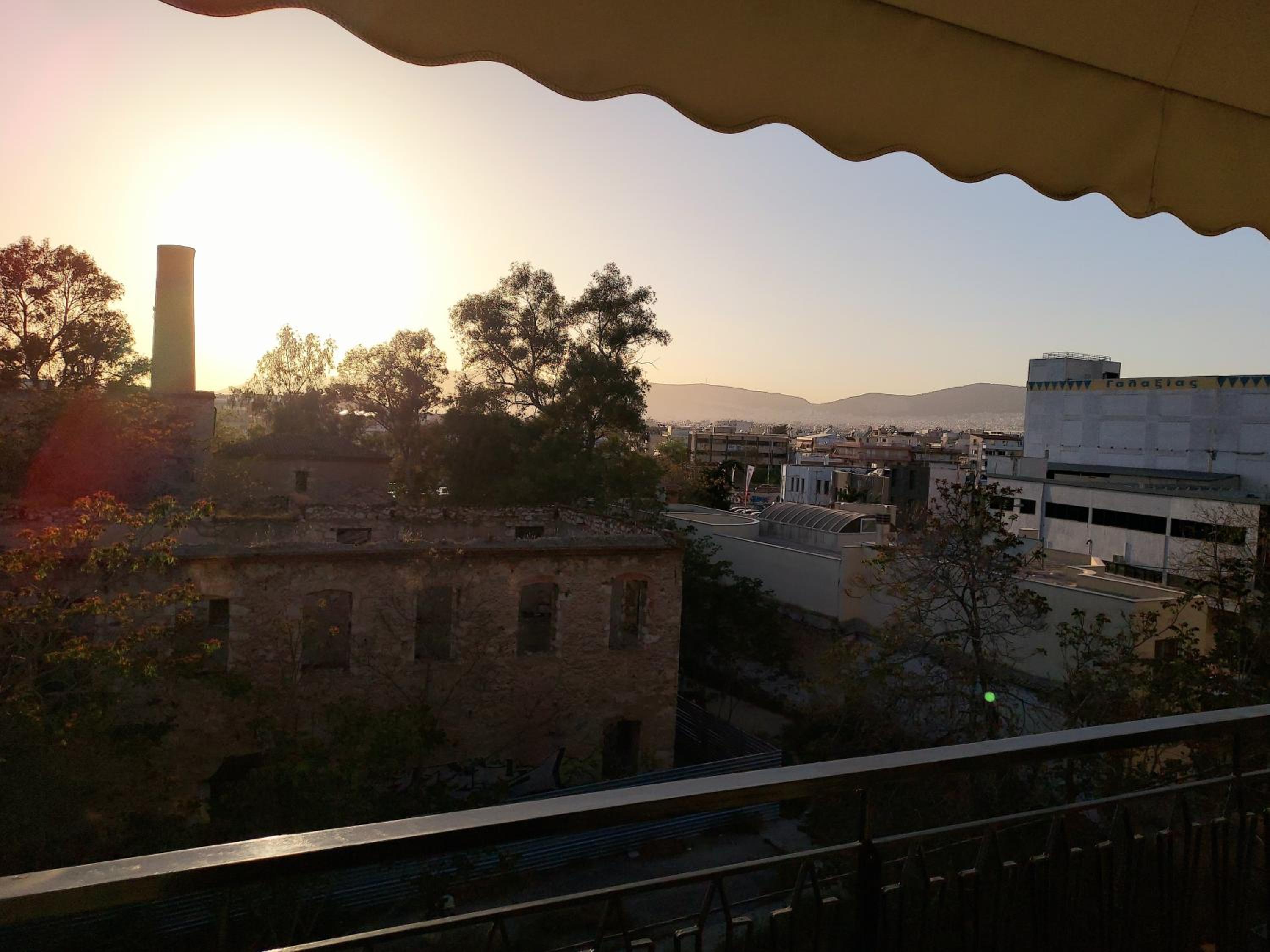 Fully equiped Design Apartment with excellent view/ easy parking