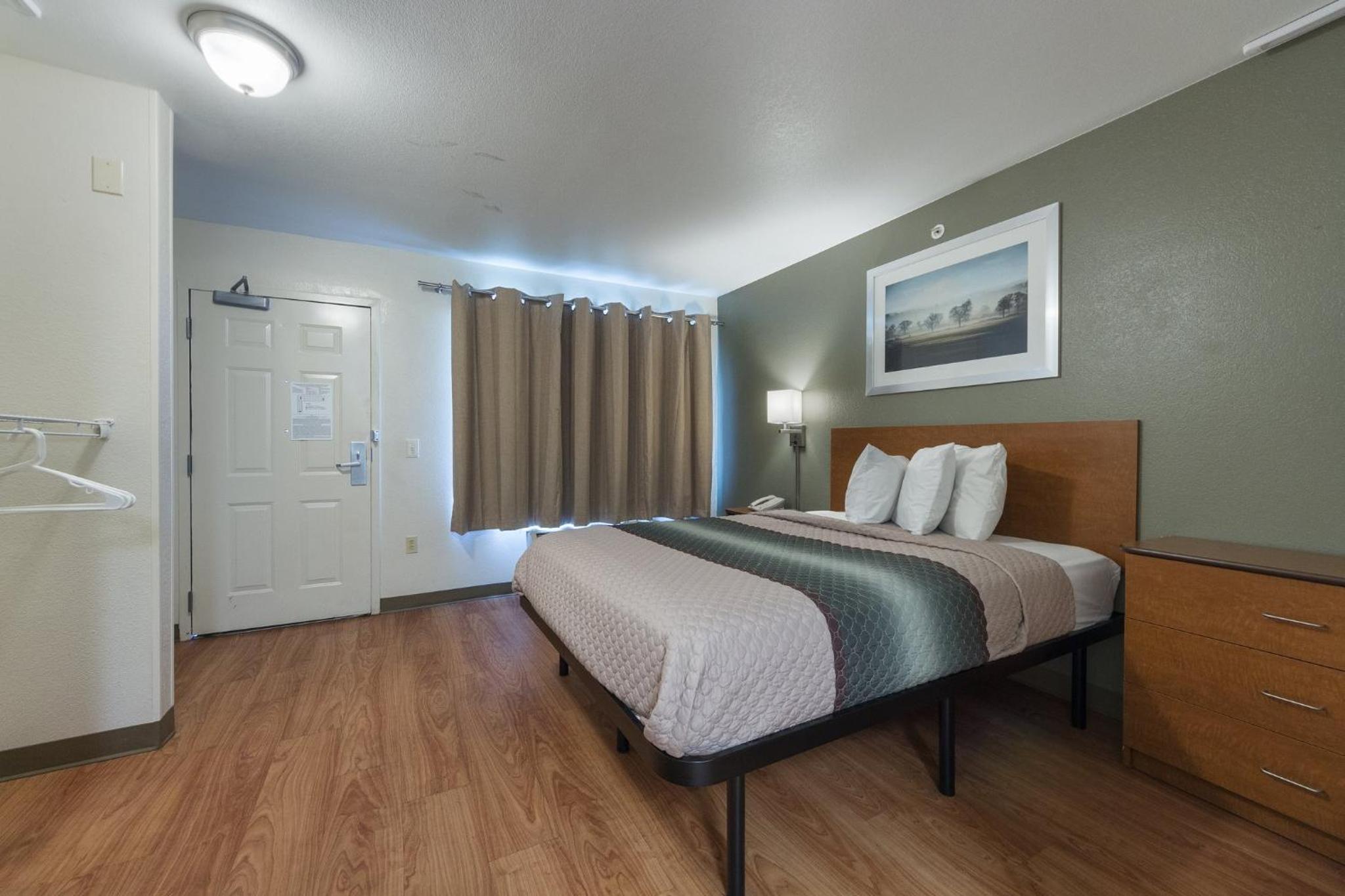 HomeTowne Studios by Red Roof Dallas - Irving, Billede 14