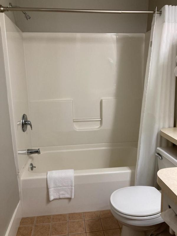 Country Squire Inn and Suites - Property Image 31