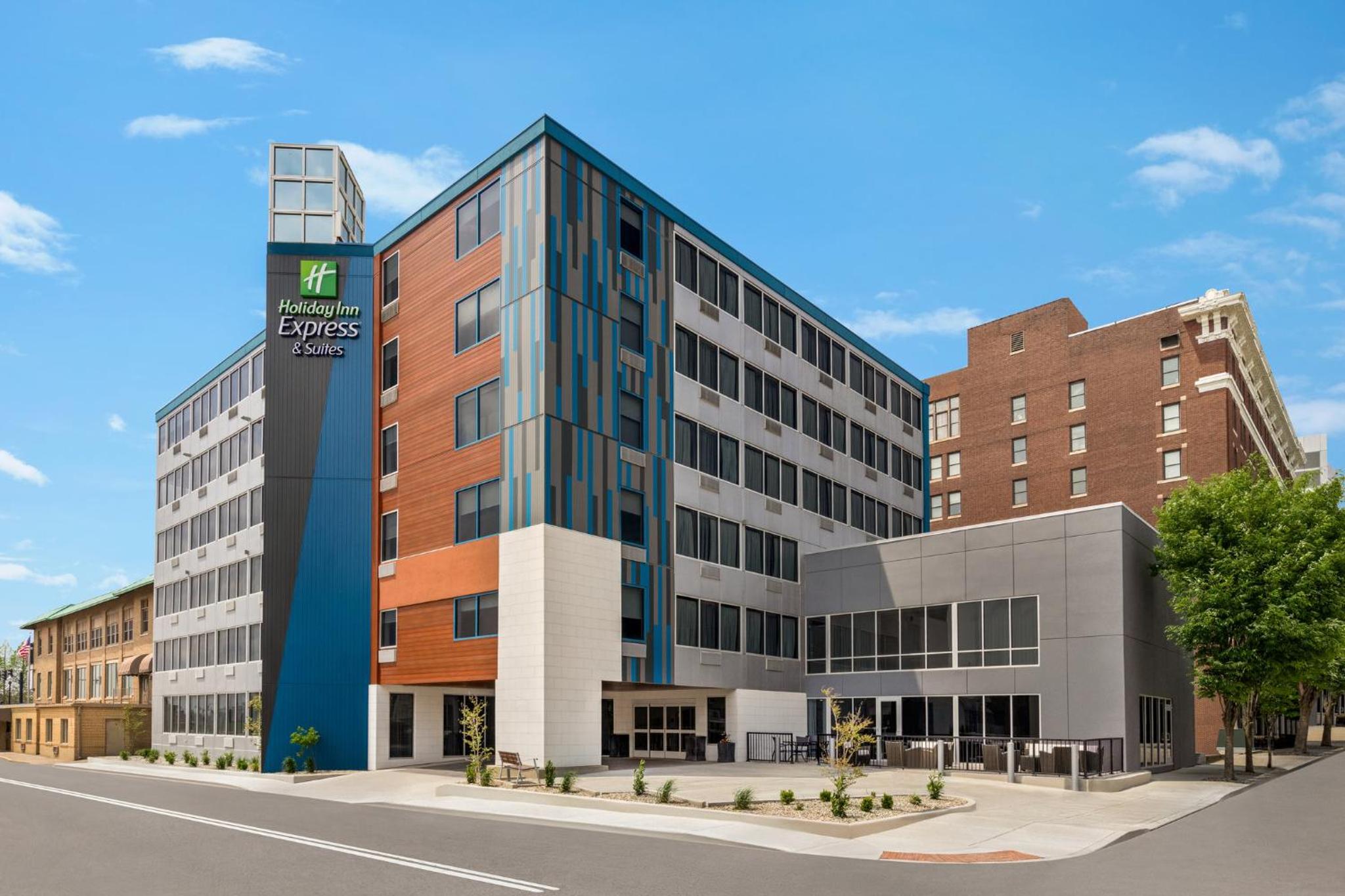 Hotel Holiday Inn Express & Suites Evansville Downtown By Ihg
