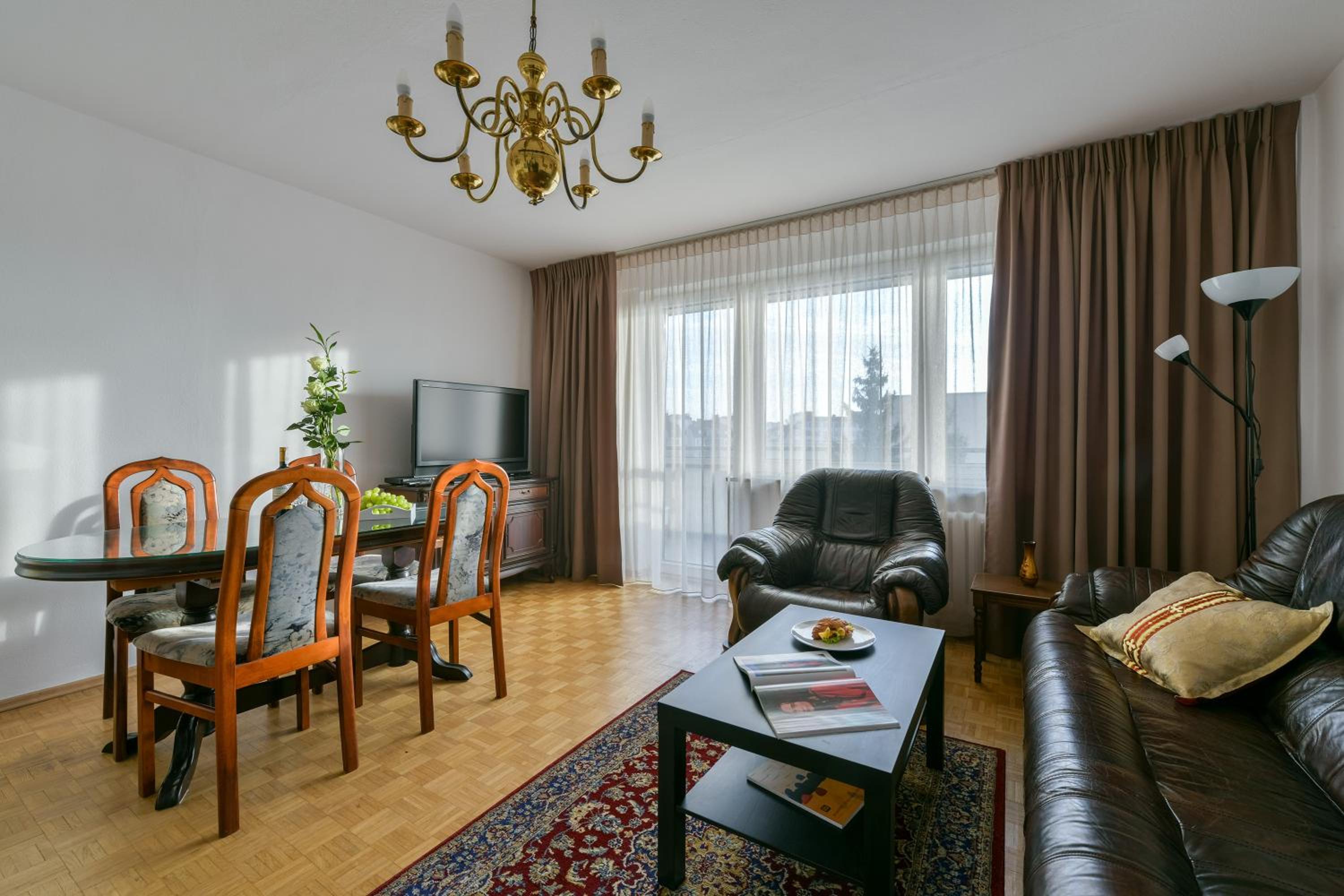P&O Apartments Marconich 1 Wilanow view 3