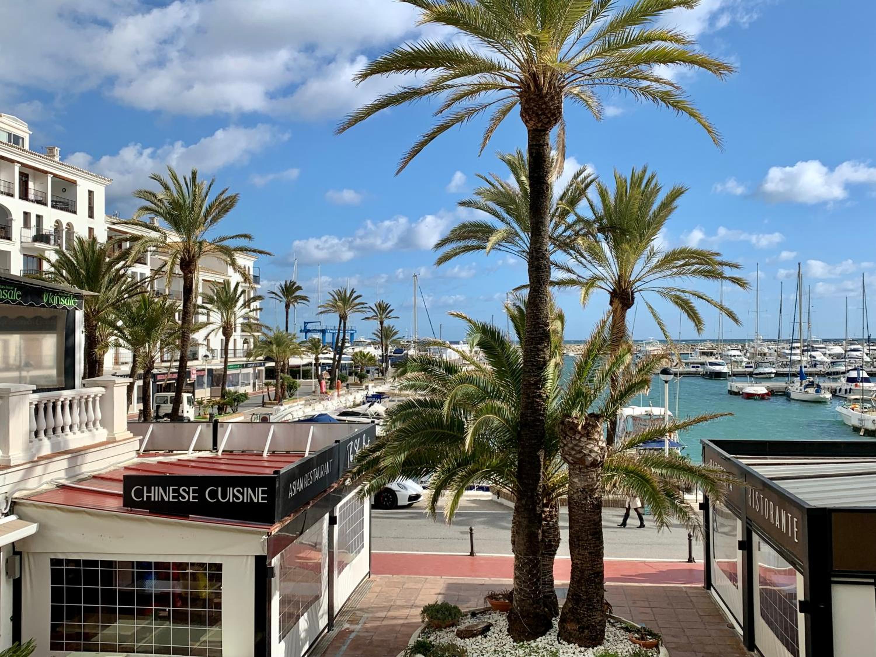Blue Sunset Luxury Seaview Apartment La Duquesa