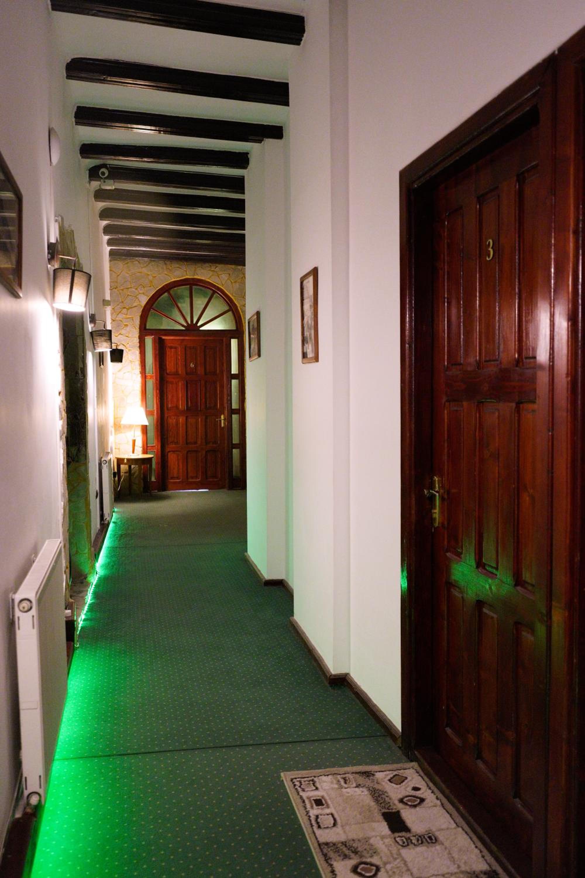 Photo 39