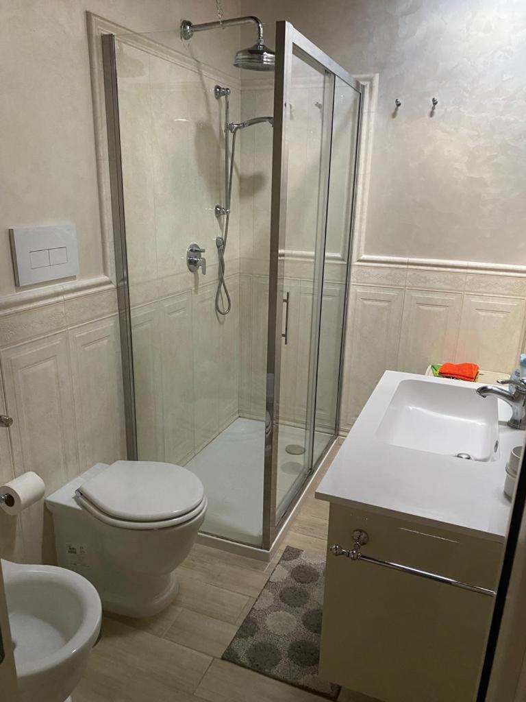 Smart's Home Luxury Airport