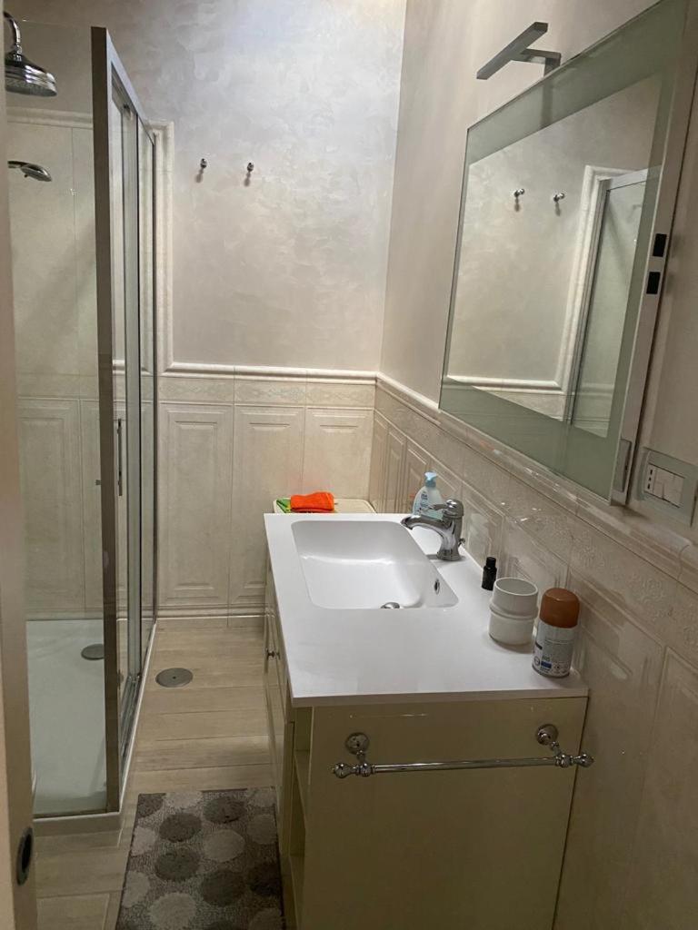 Smart's Home Luxury Airport