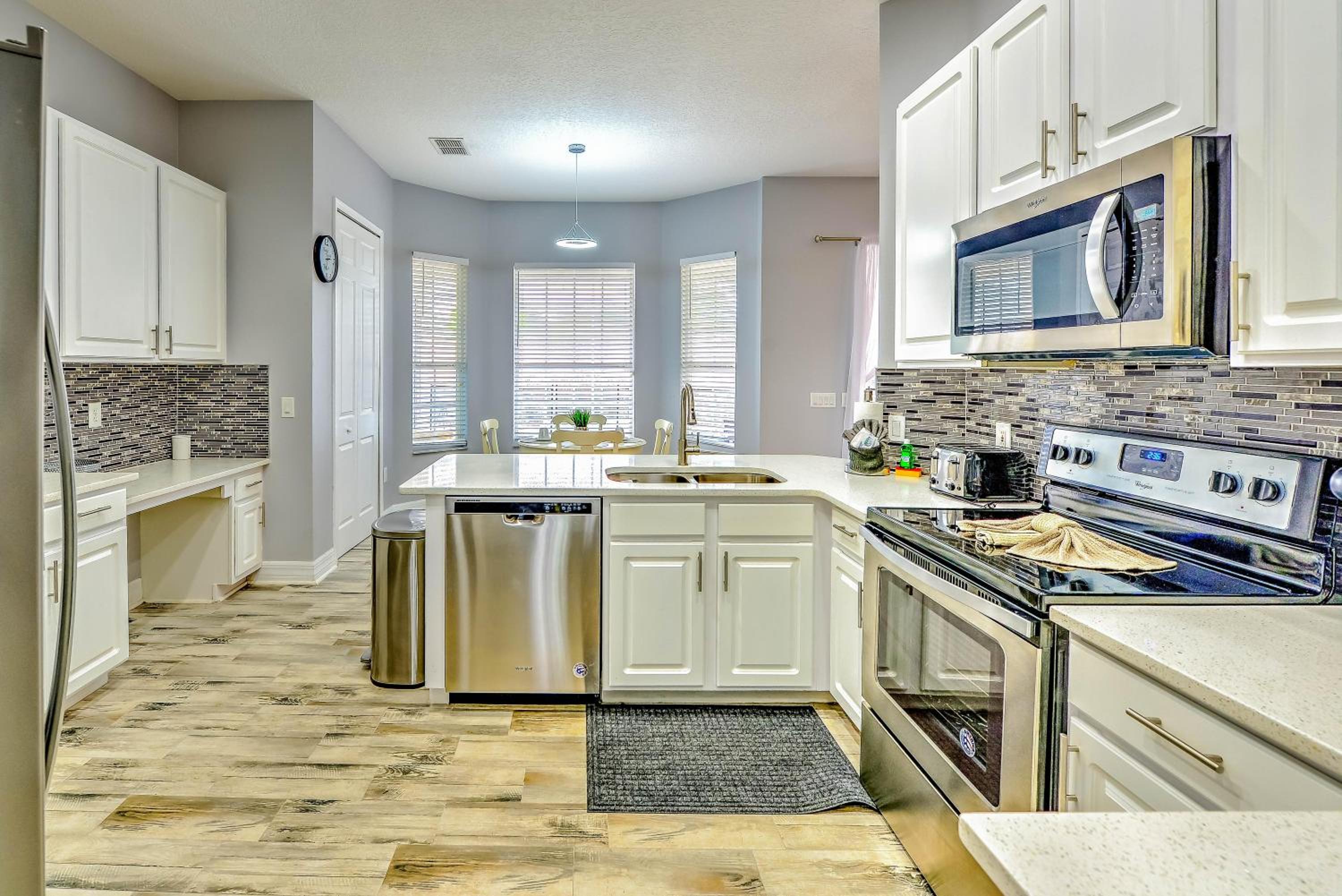 Private Pool, Game Room, Near Disney And Universal!!