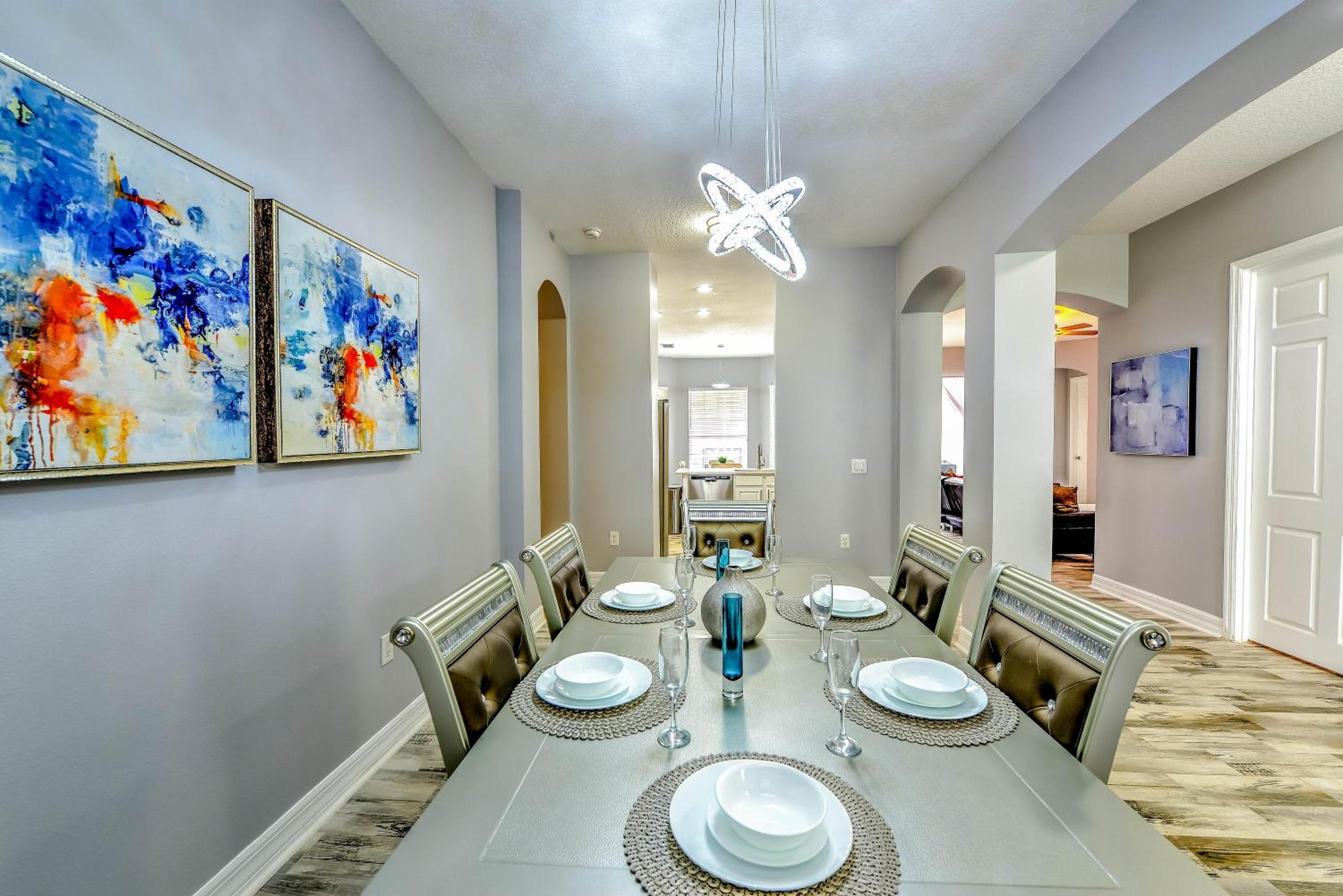 Private Pool, Game Room, Near Disney And Universal!!