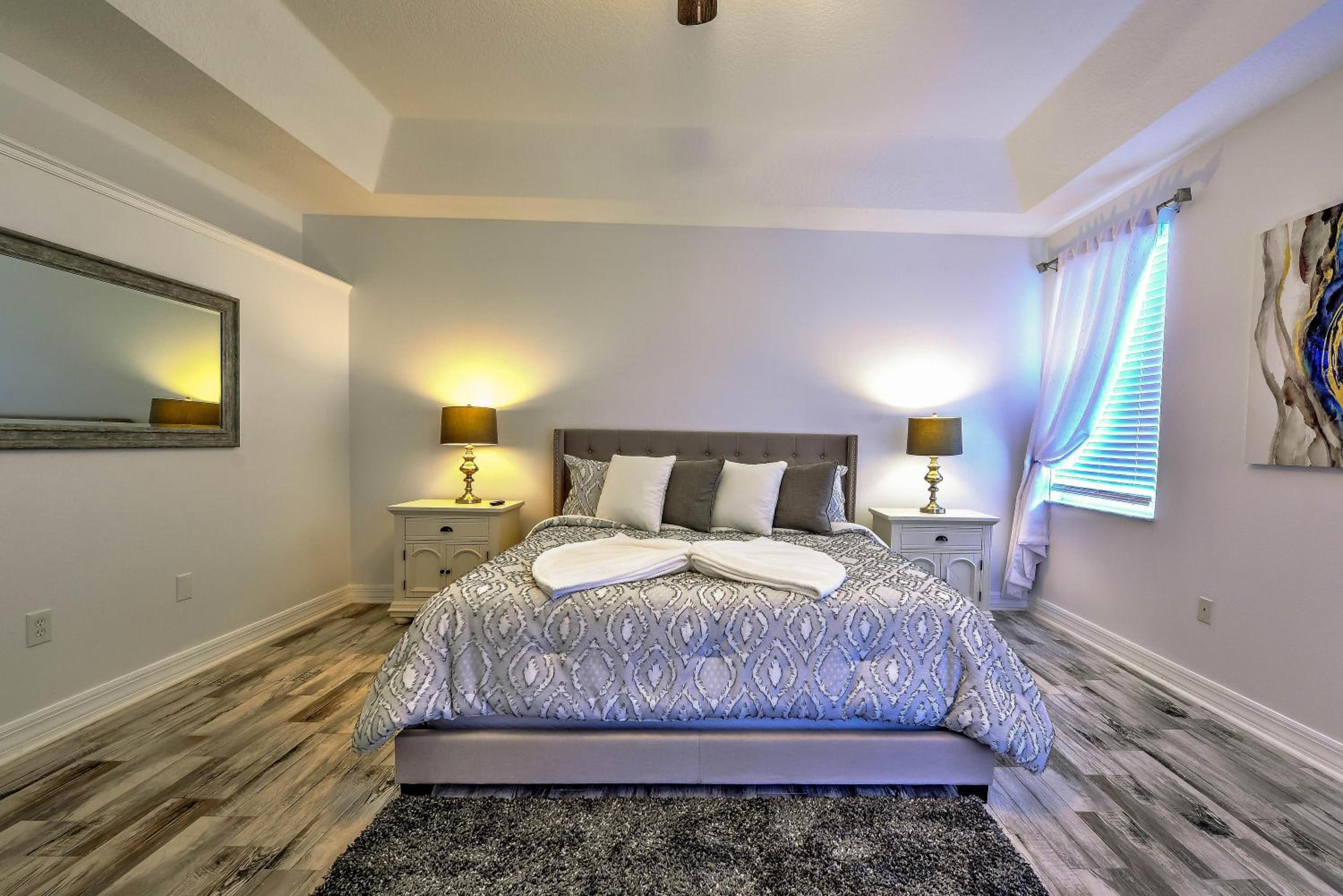 Private Pool, Game Room, Near Disney And Universal!!