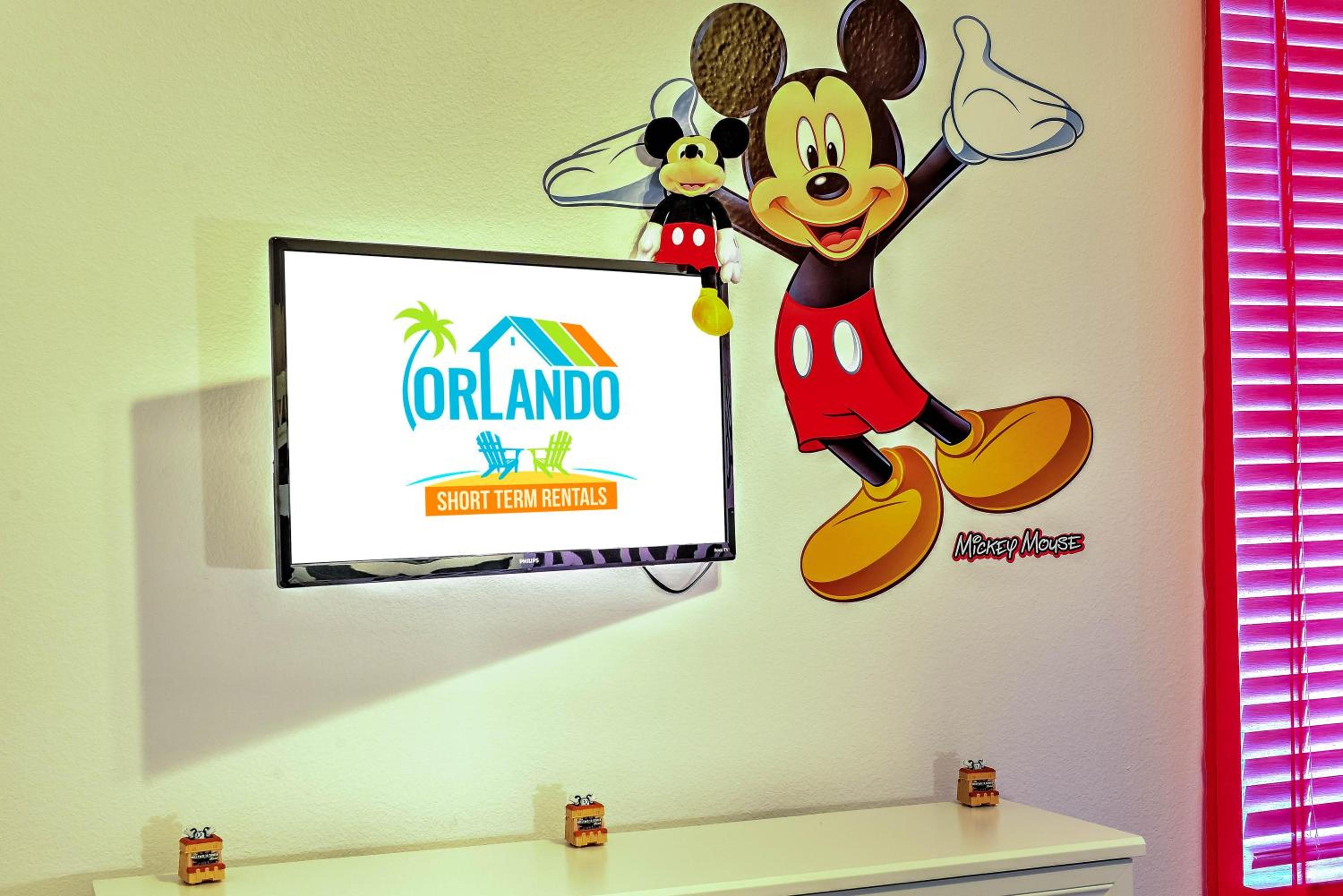 Private Pool, Game Room, Near Disney And Universal!!